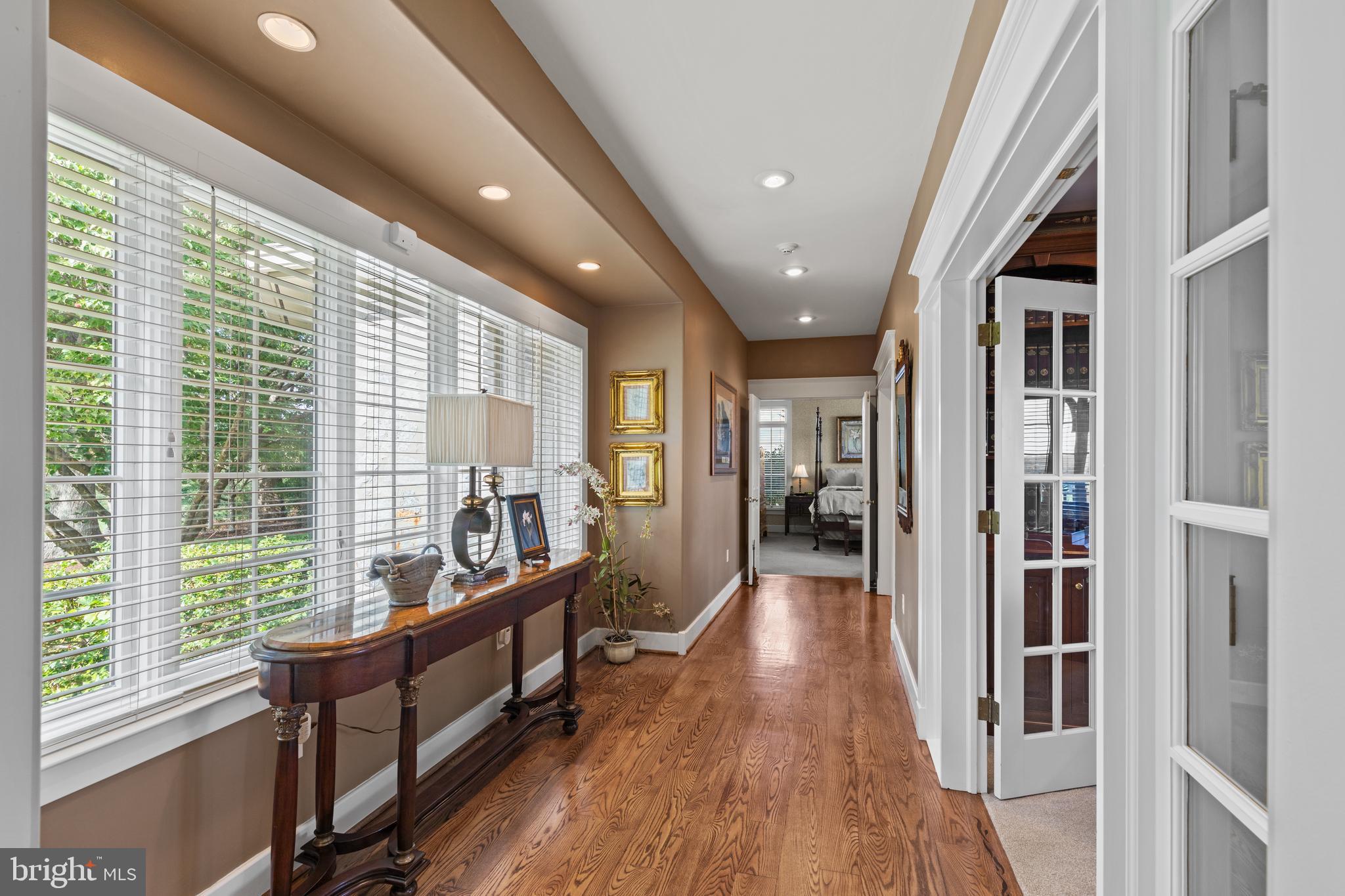 LAUXMONT FARMS - Residential