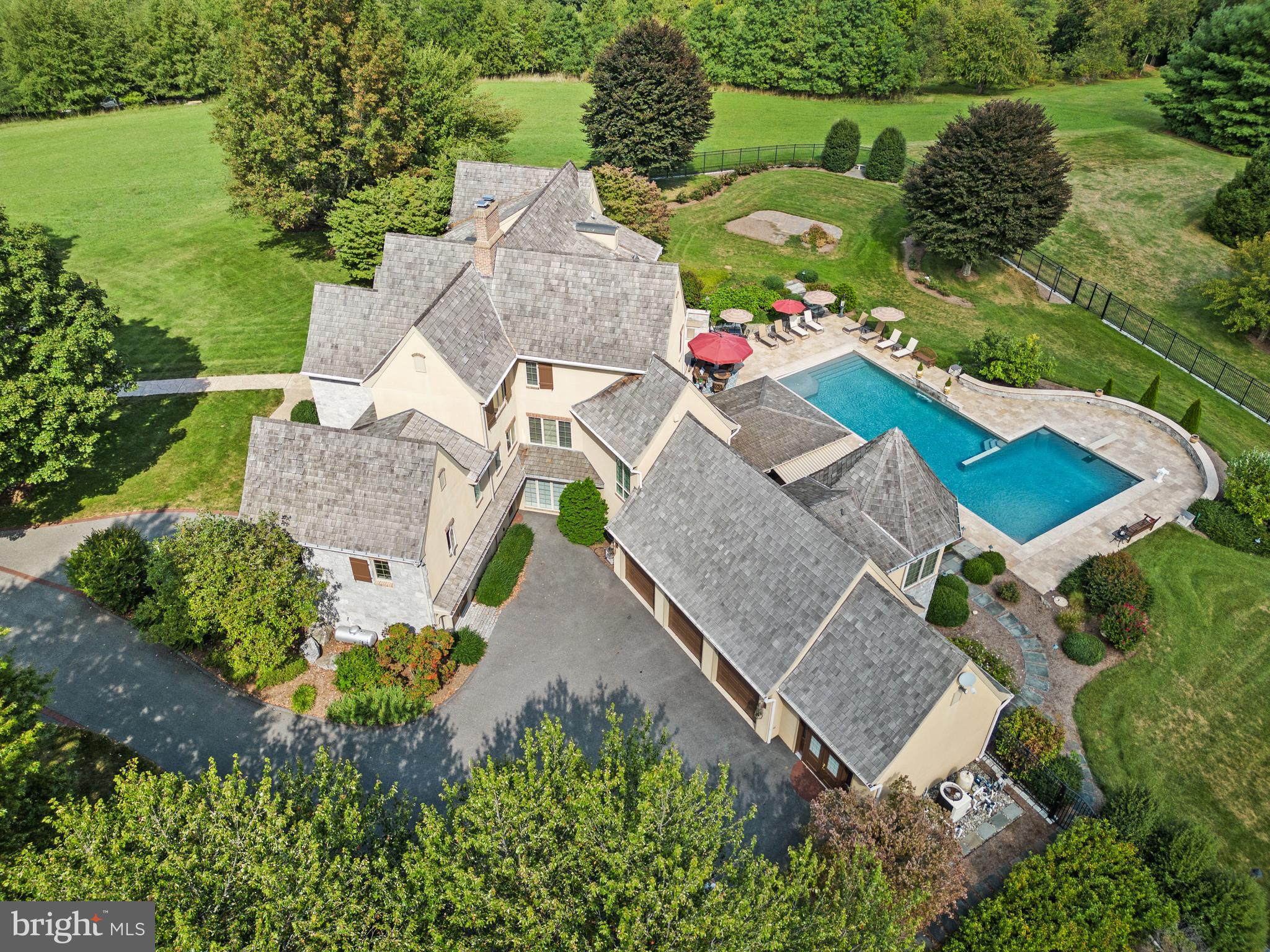 LAUXMONT FARMS - Residential