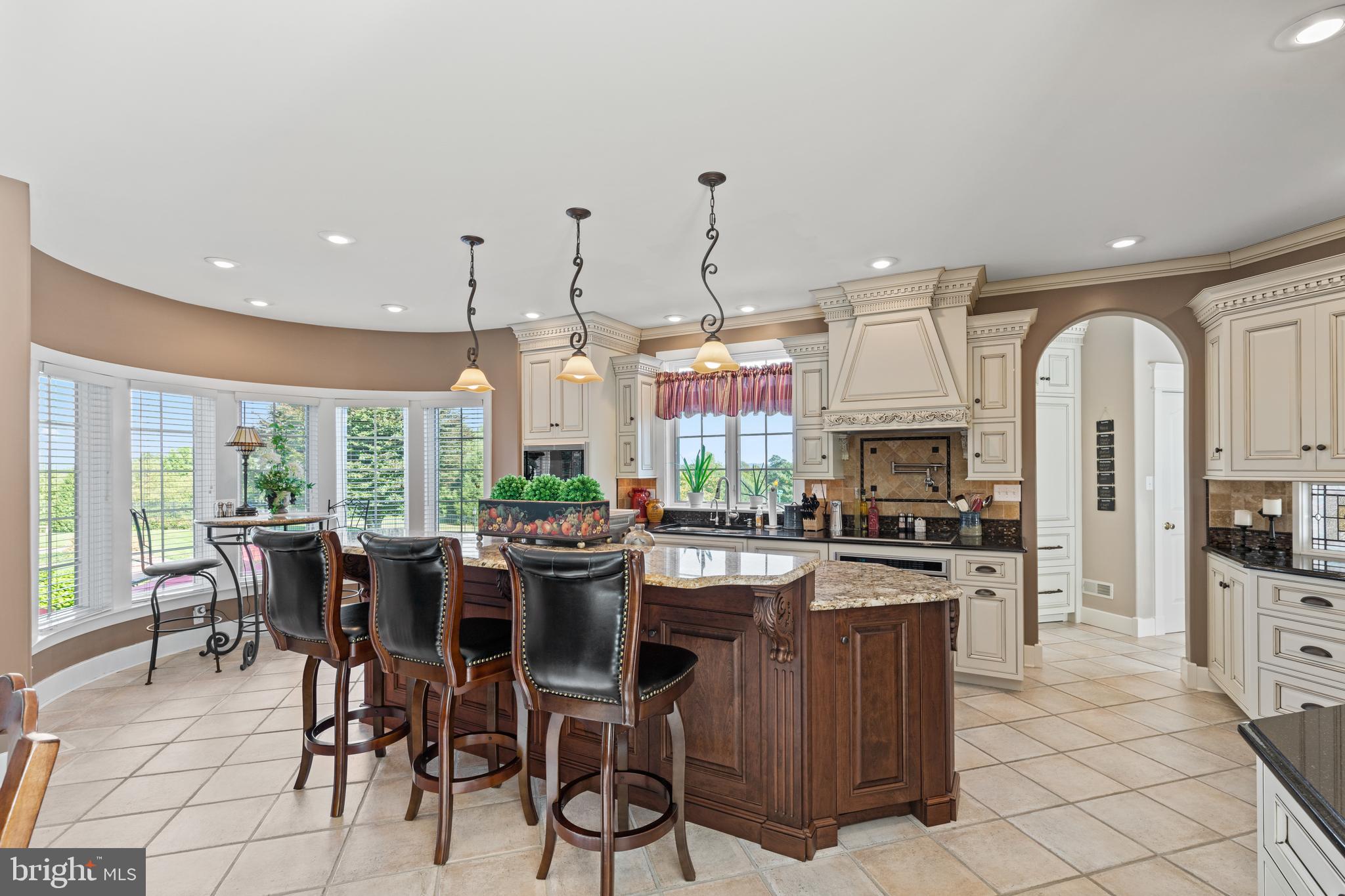 LAUXMONT FARMS - Residential