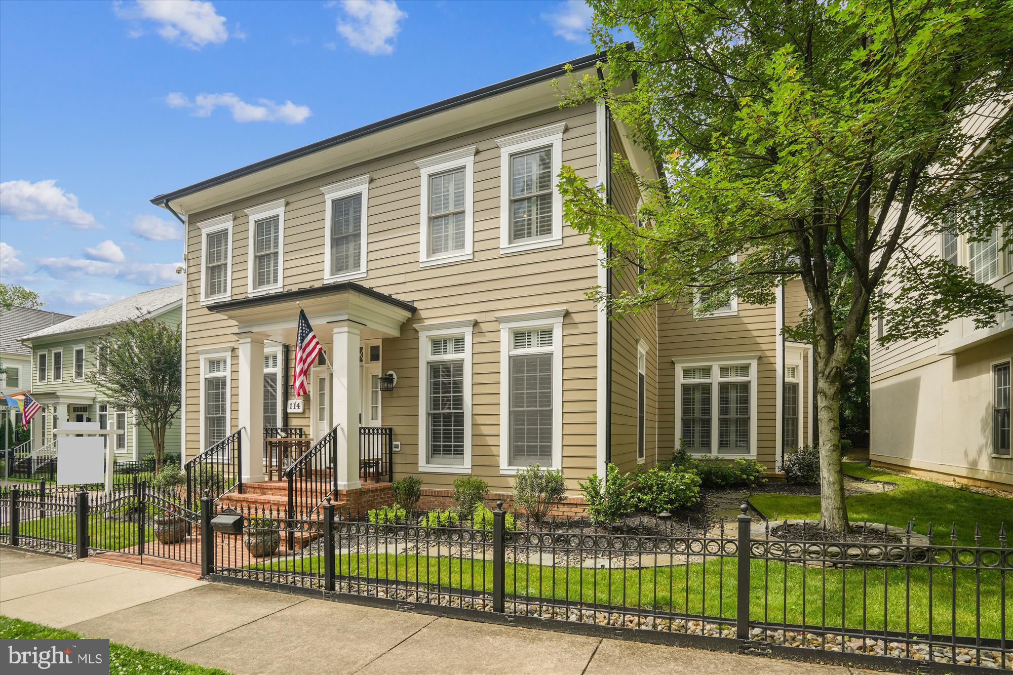 KENTLANDS - Residential