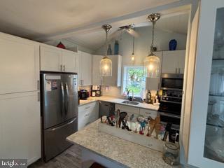 ARONIMINK ESTATES - Residential