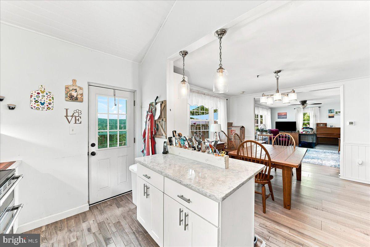 ARONIMINK ESTATES - Residential