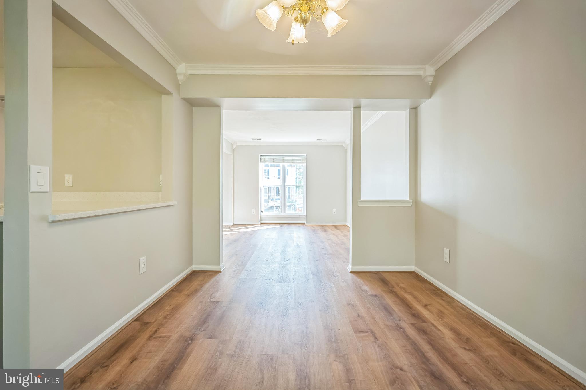 LONDON TOWN WEST - Residential Lease