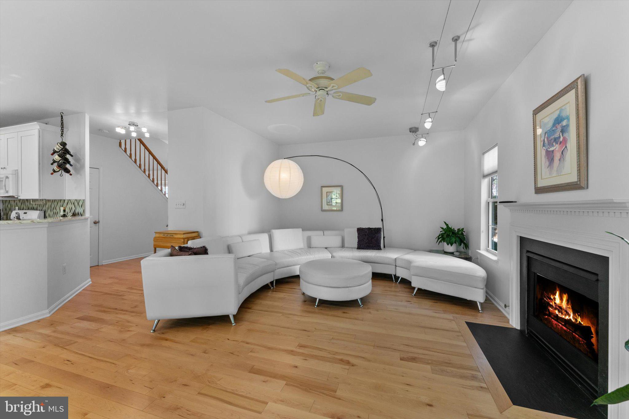 LOWES ISLAND/CASCADES - Residential
