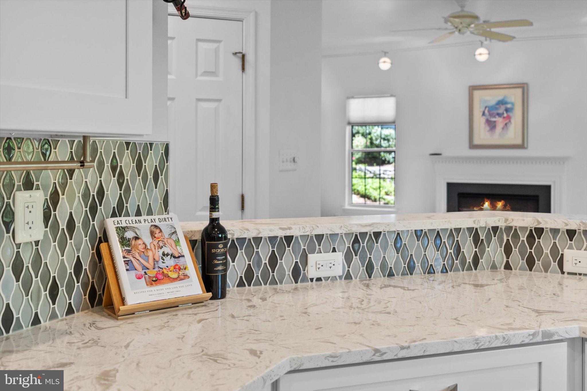 LOWES ISLAND/CASCADES - Residential