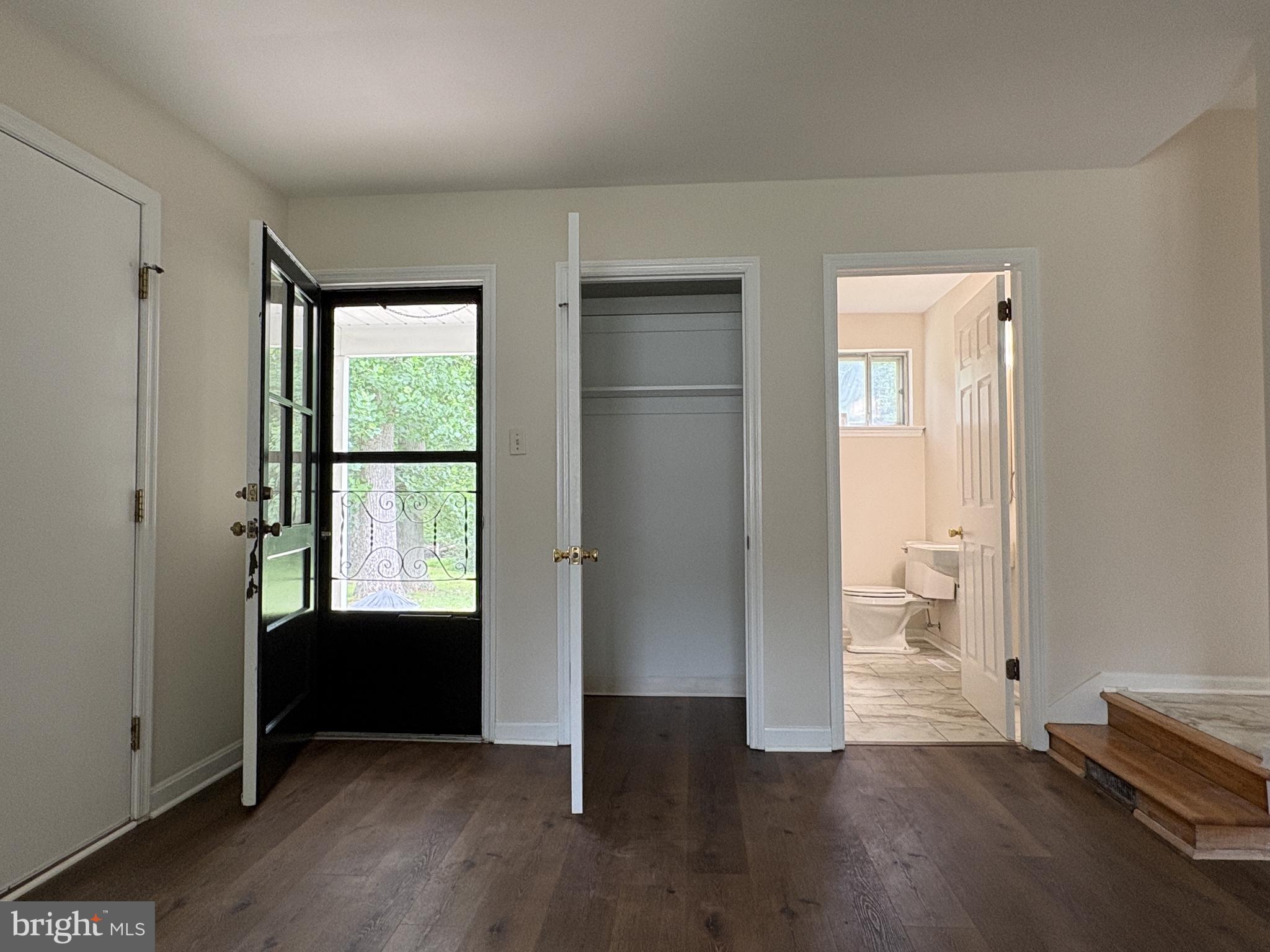FAIRFIELD CREST - Residential