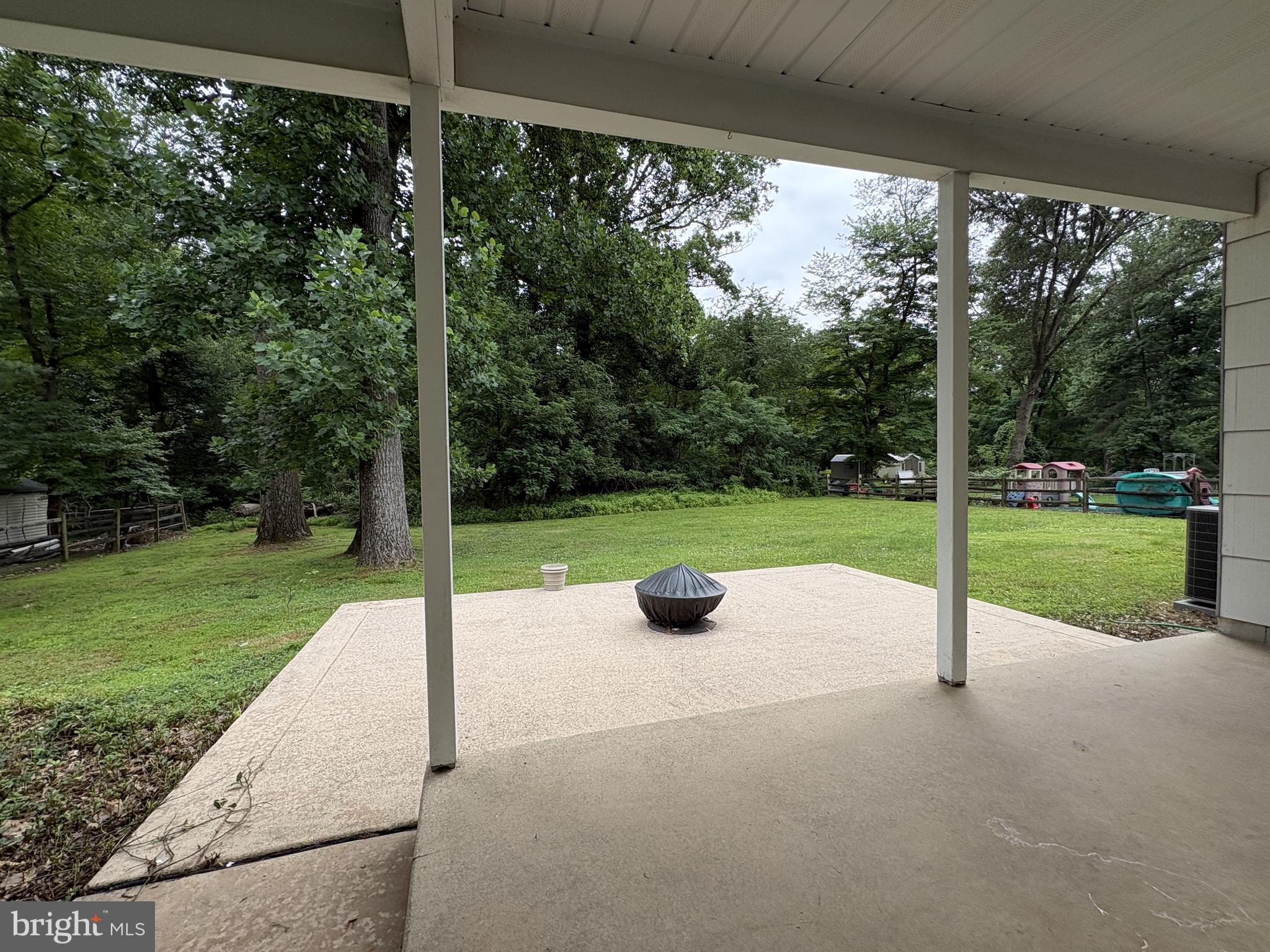 FAIRFIELD CREST - Residential