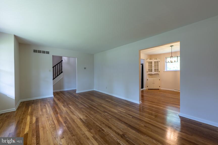 FAIRFIELD CREST - Residential