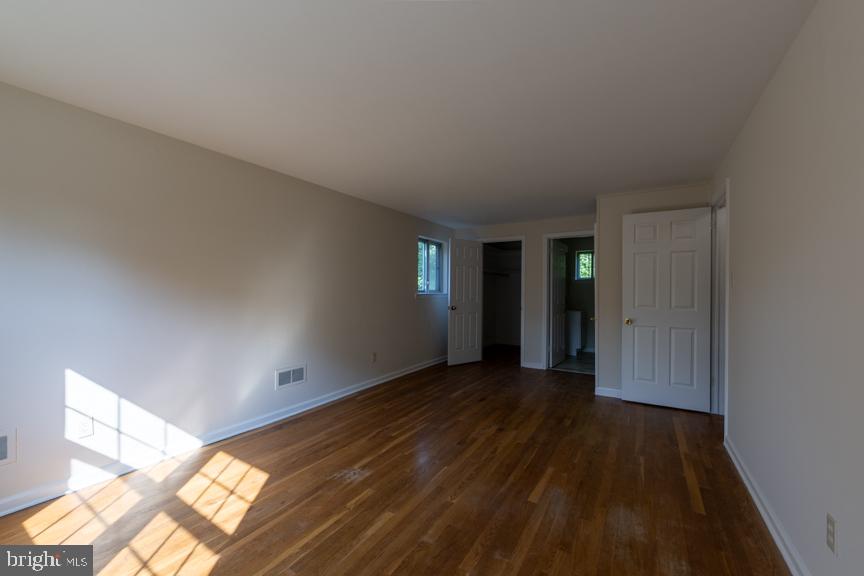 FAIRFIELD CREST - Residential