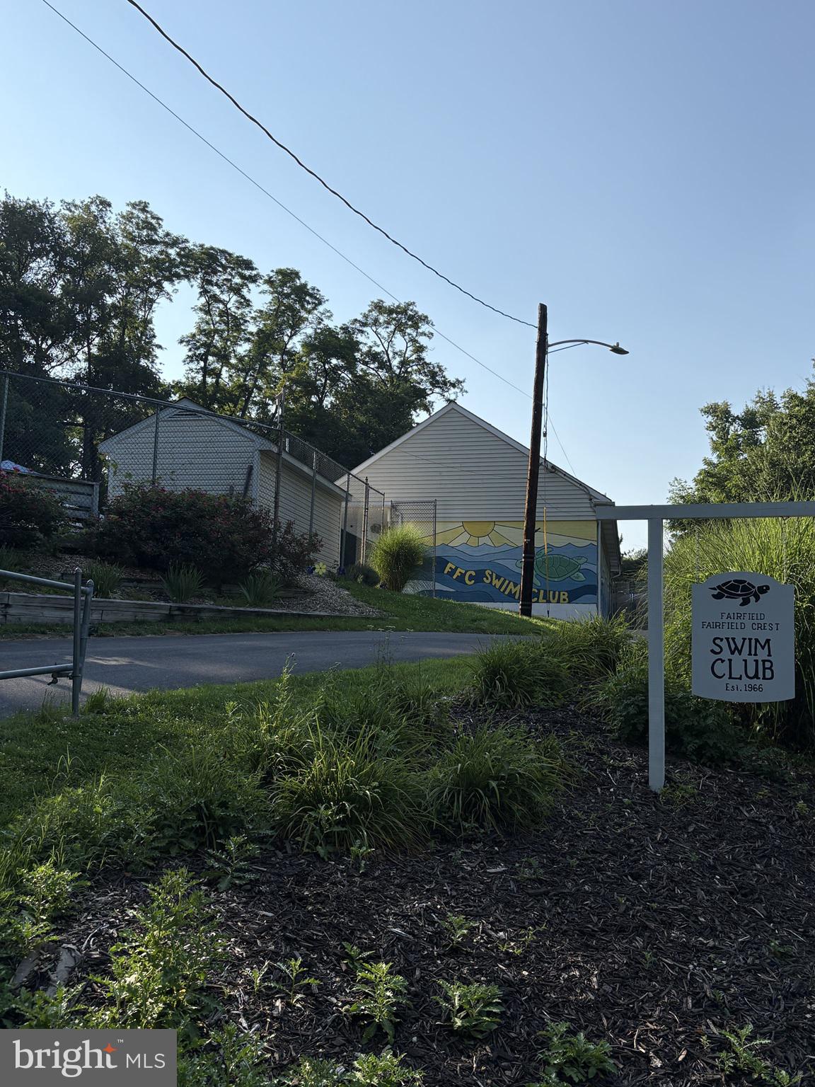 FAIRFIELD CREST - Residential
