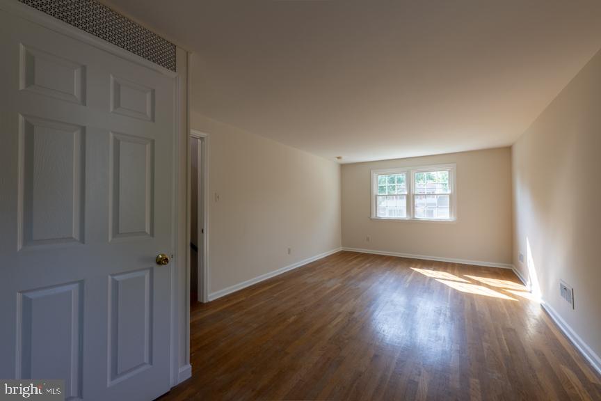 FAIRFIELD CREST - Residential