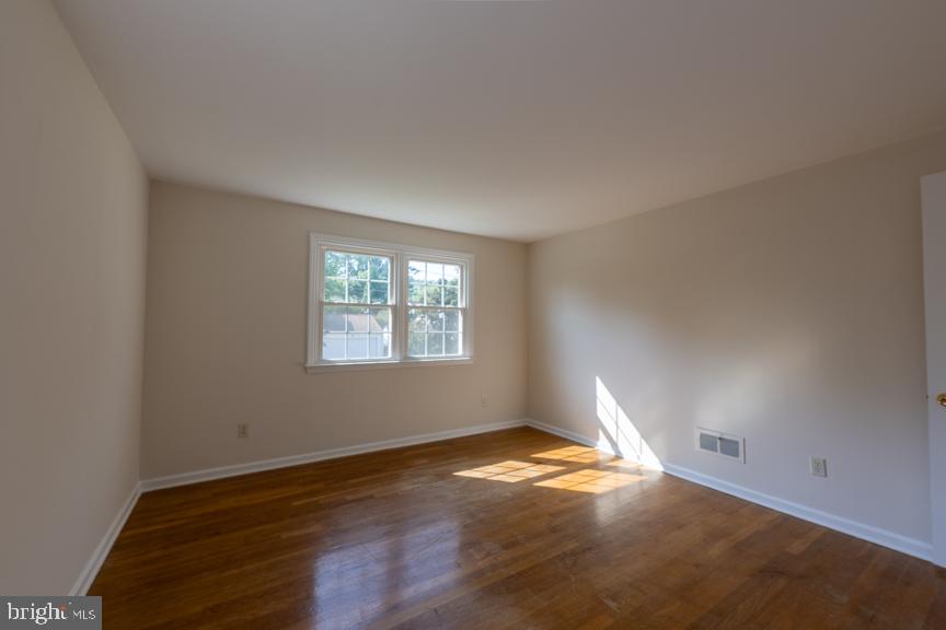FAIRFIELD CREST - Residential