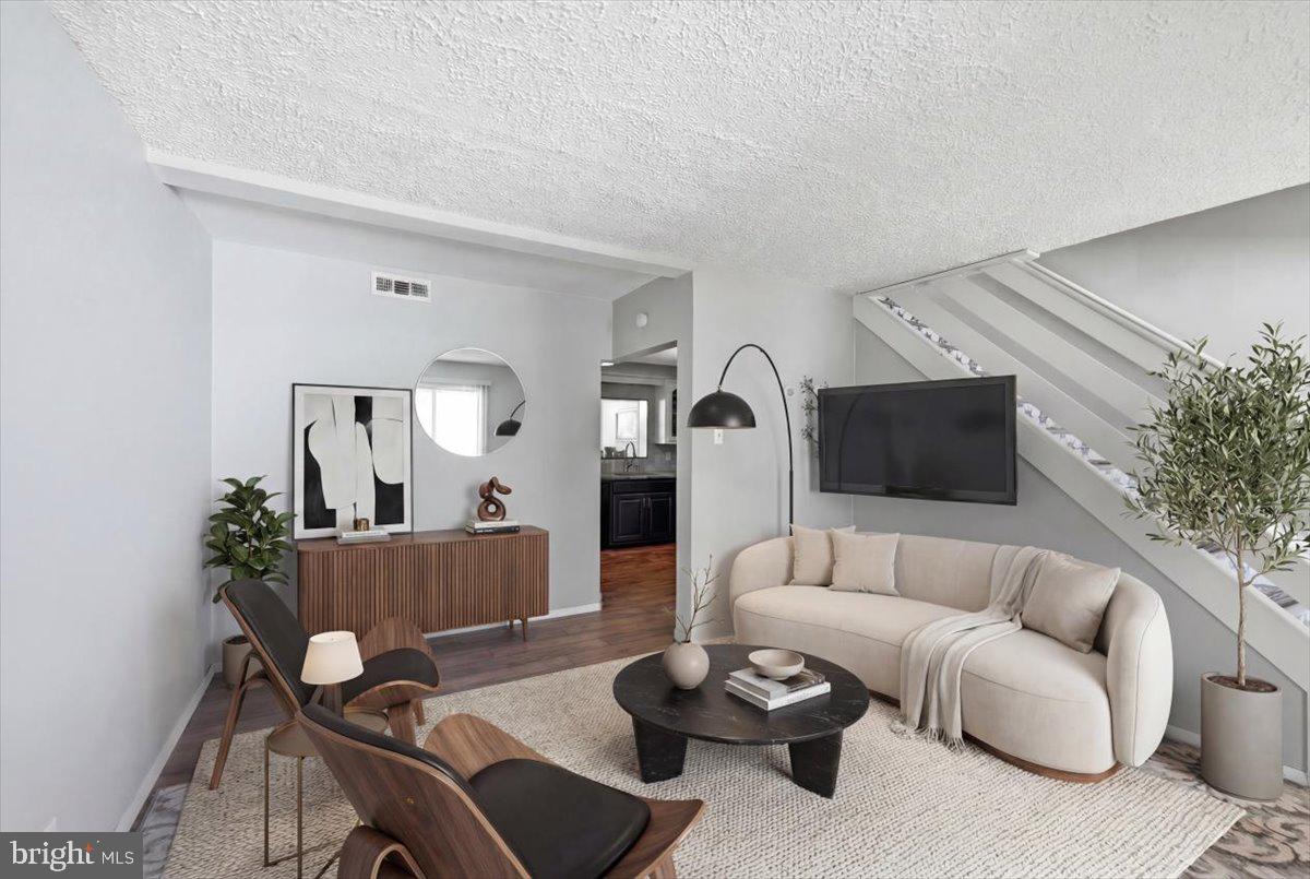 GLENDALE - Residential