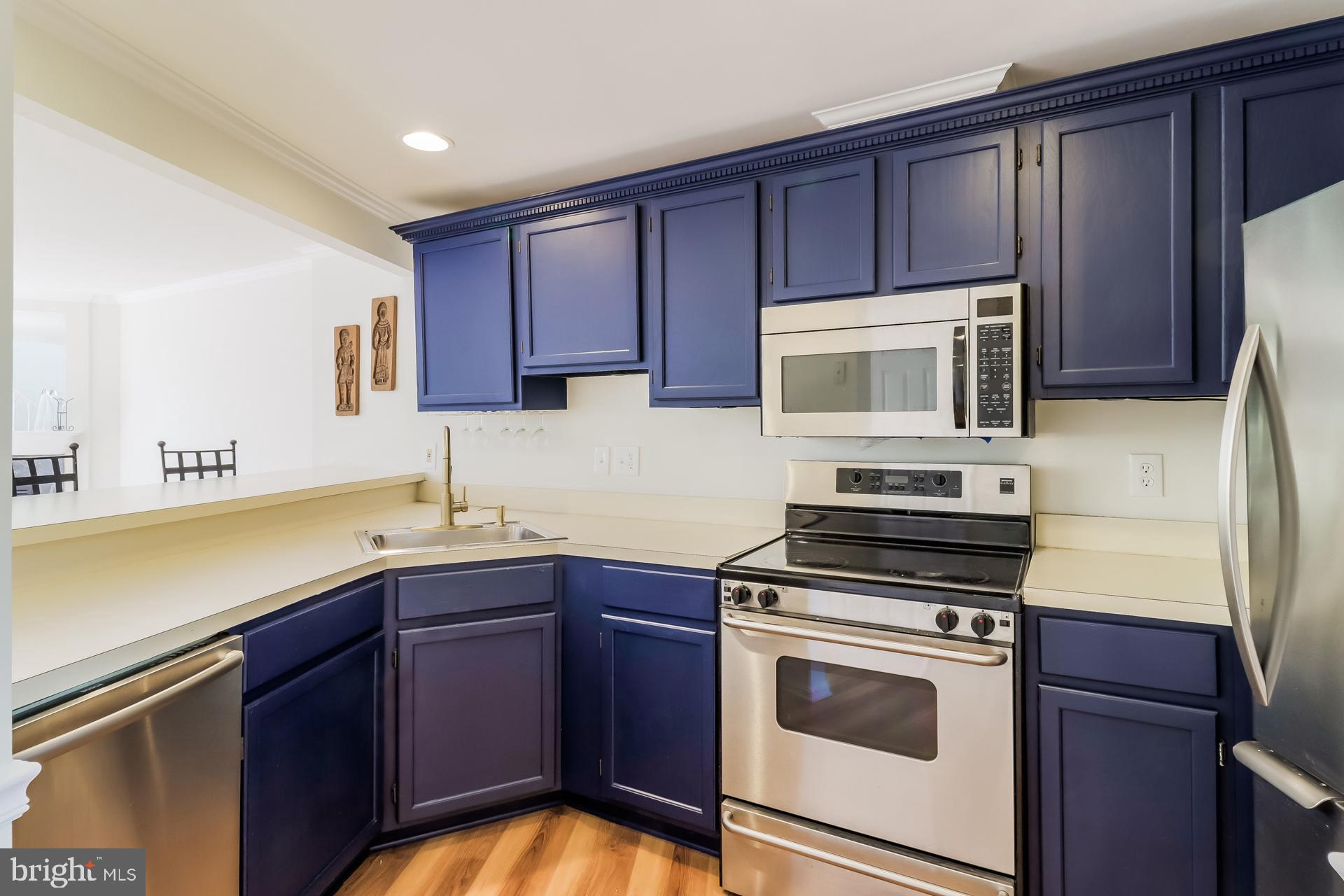 KINGSTOWNE - Residential Lease