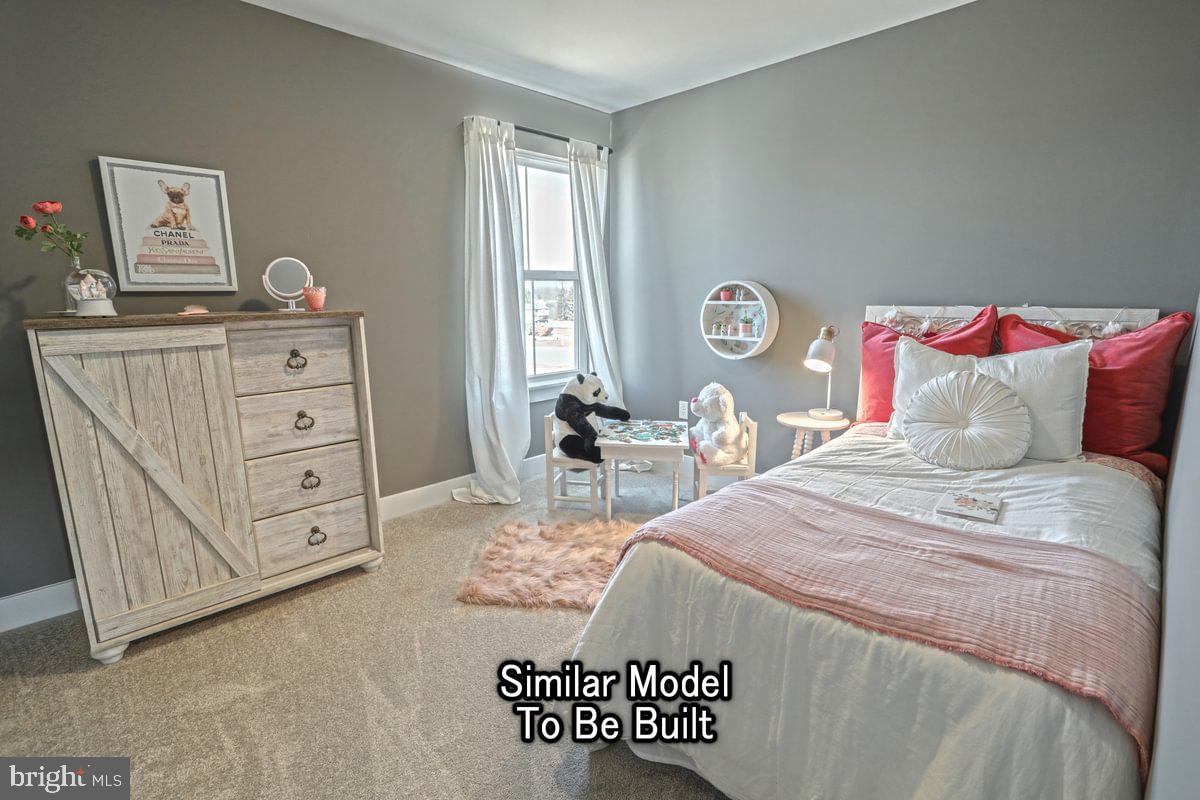 MENSCH ESTATES - Residential