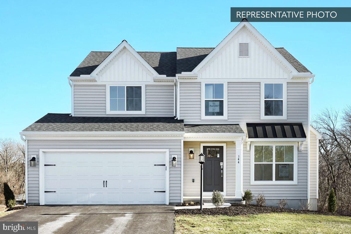 MENSCH ESTATES - Residential