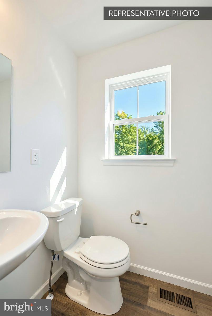 MENSCH ESTATES - Residential