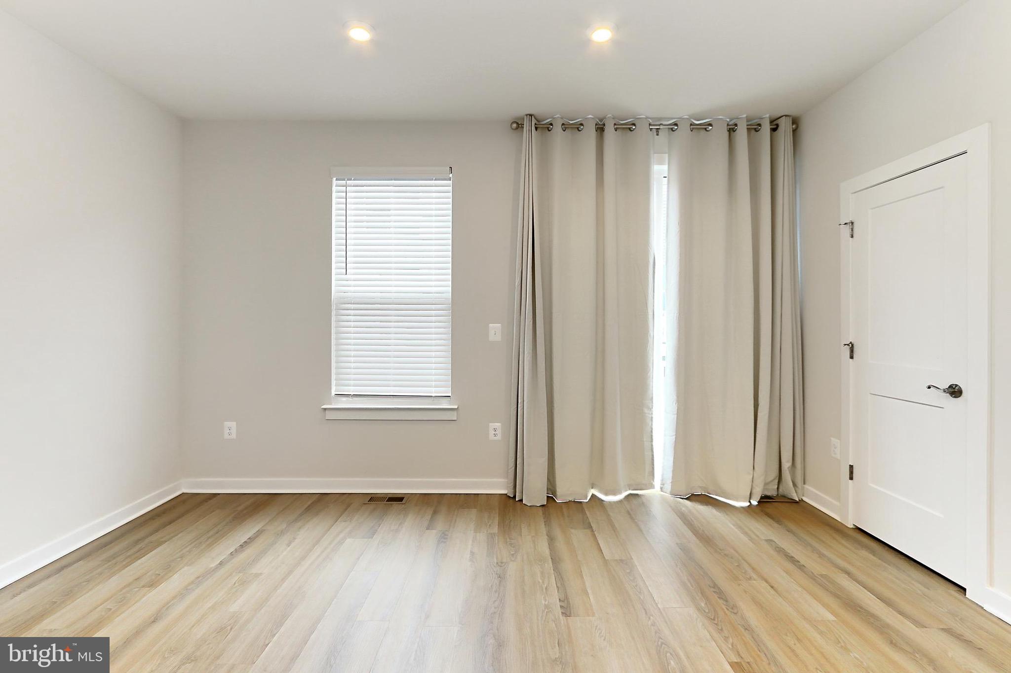 WESTFIELD - Residential