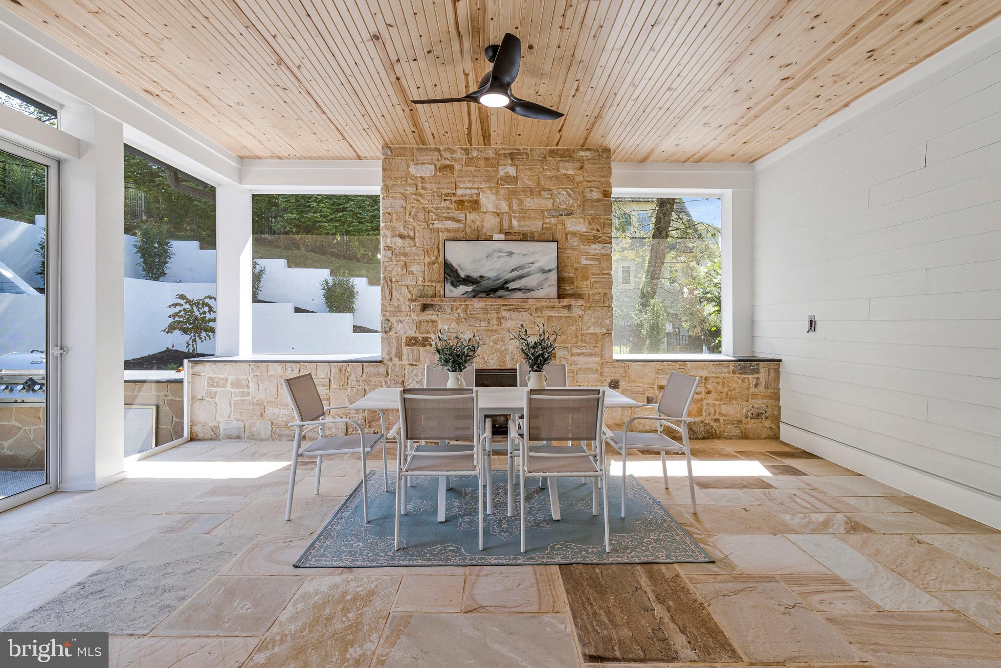 COHASSET - Residential