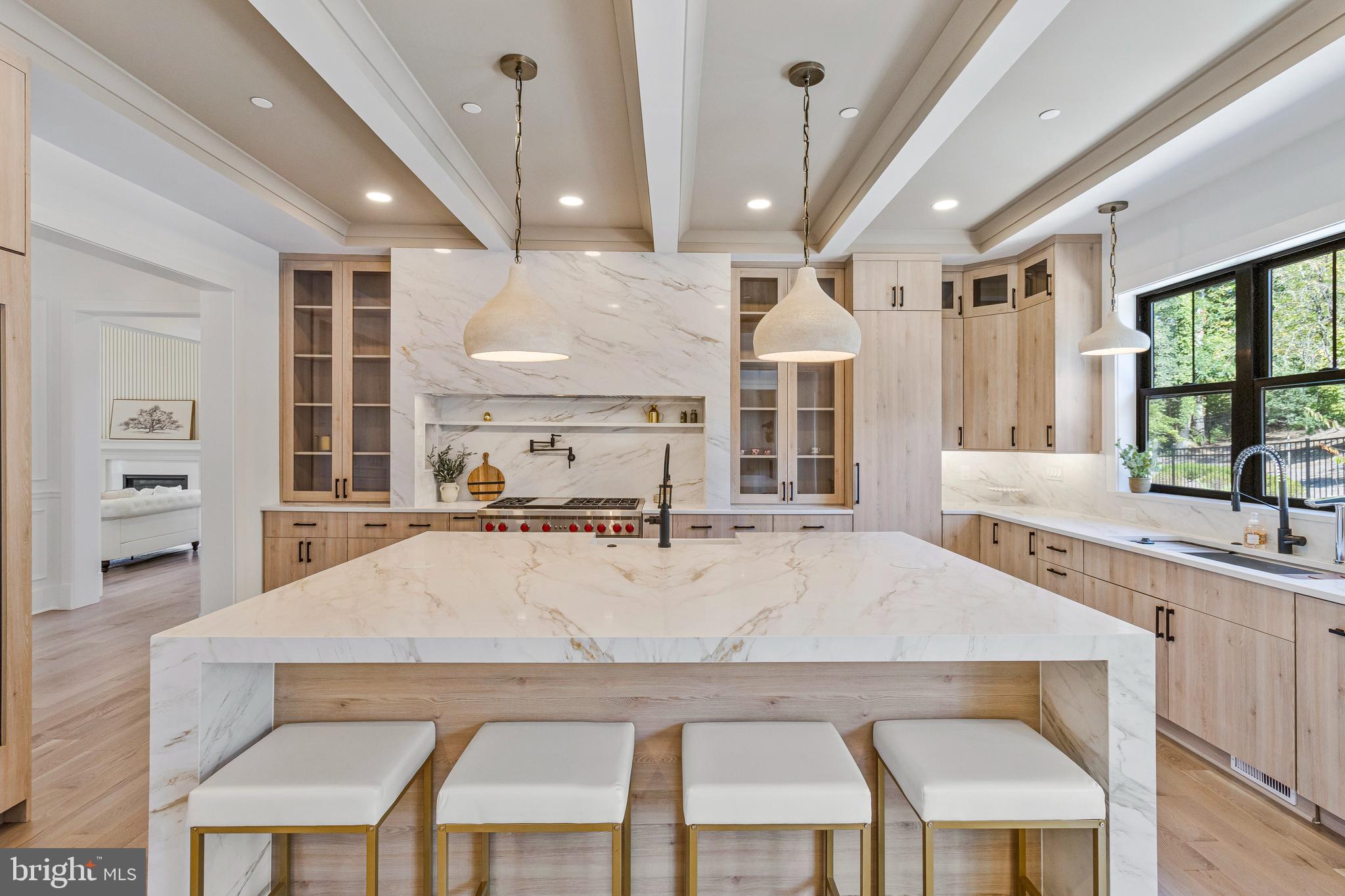 COHASSET - Residential