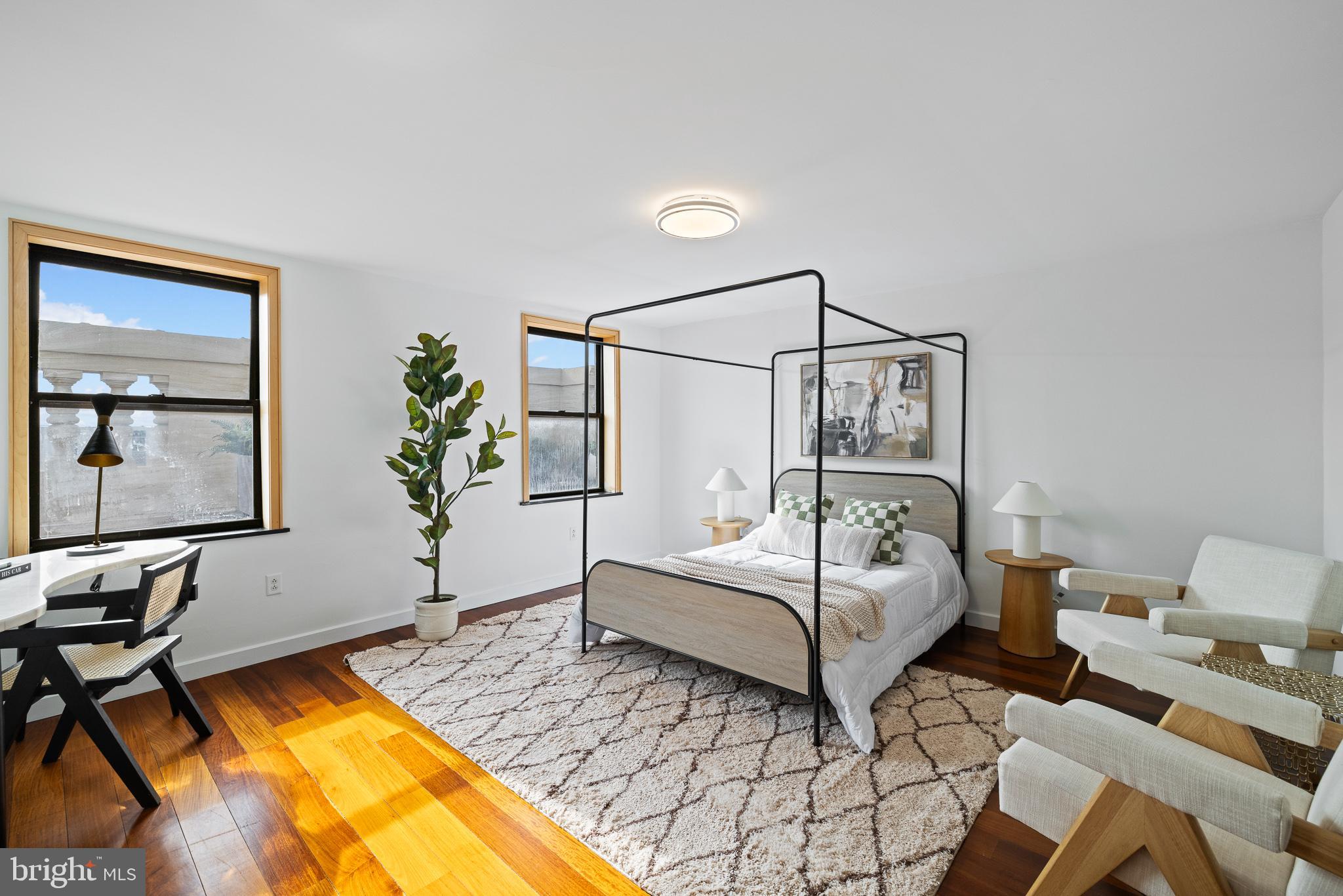 WASHINGTON SQ WEST - Residential