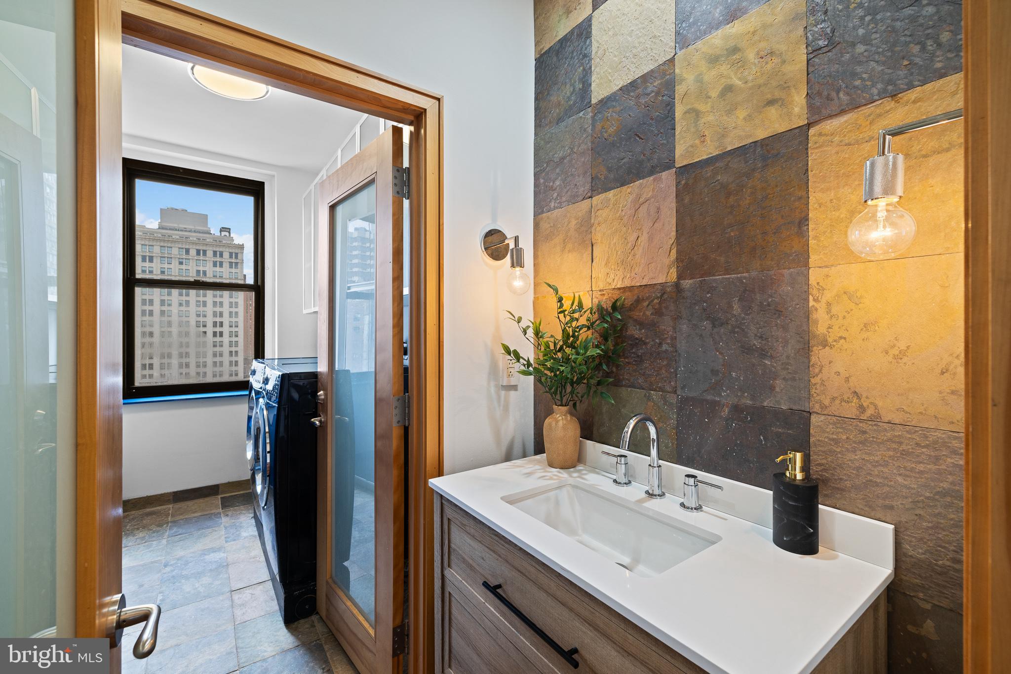 WASHINGTON SQ WEST - Residential