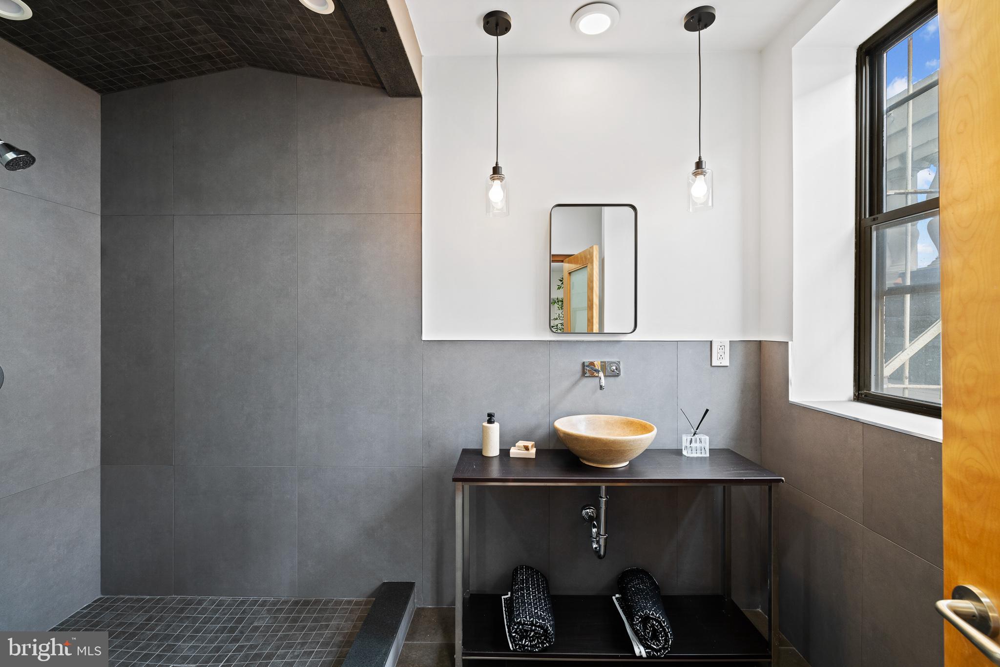 WASHINGTON SQ WEST - Residential