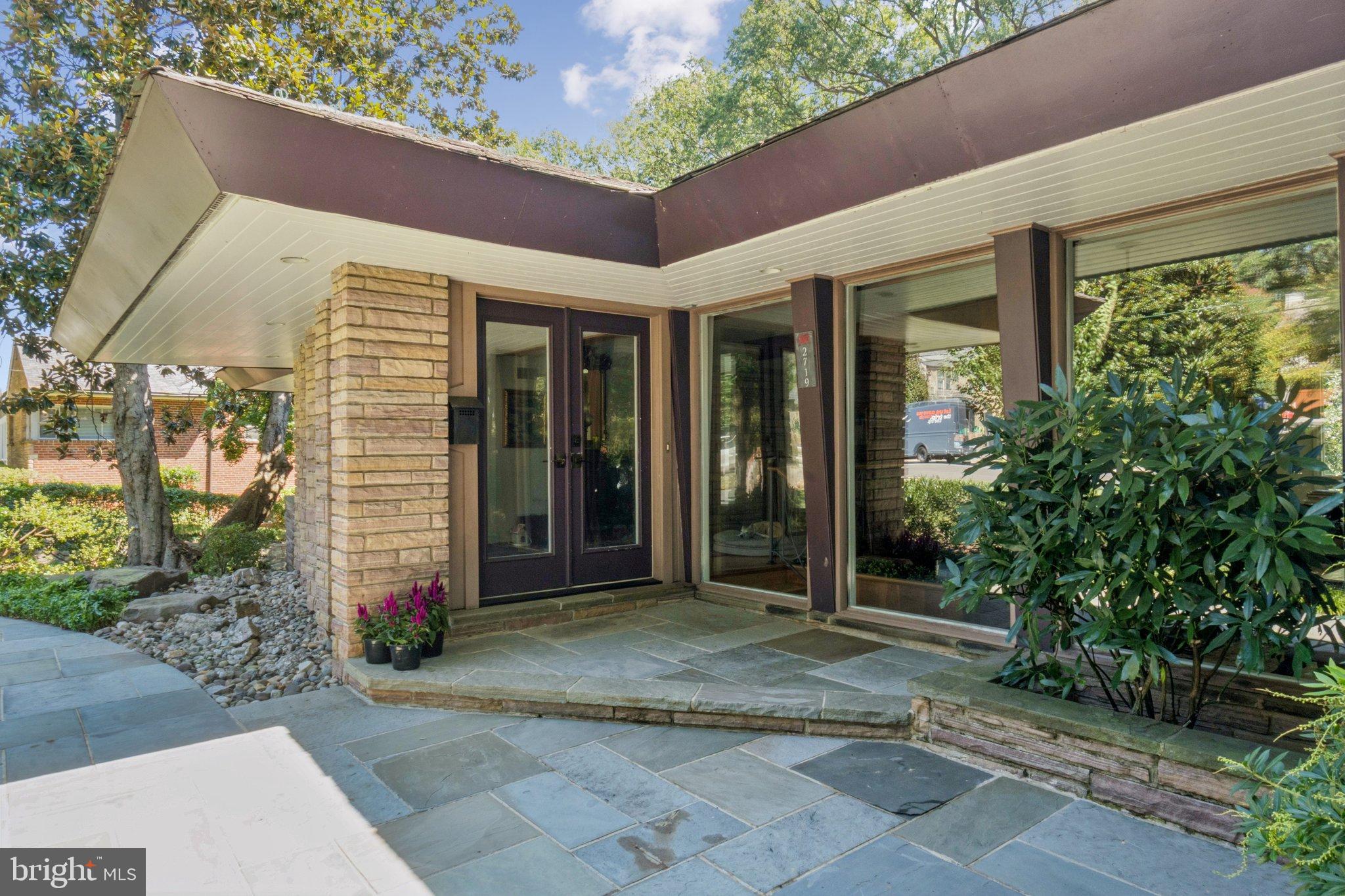 DOVER BALMORAL RIVERWOOD - Residential
