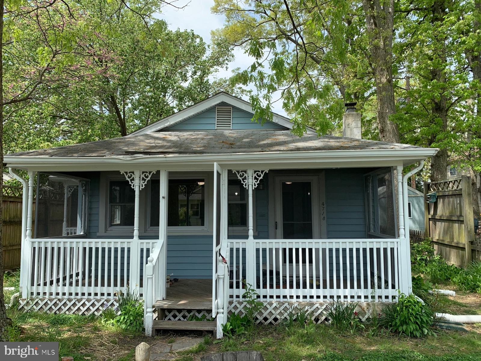 IDLEWILDE ACRES - Residential Lease