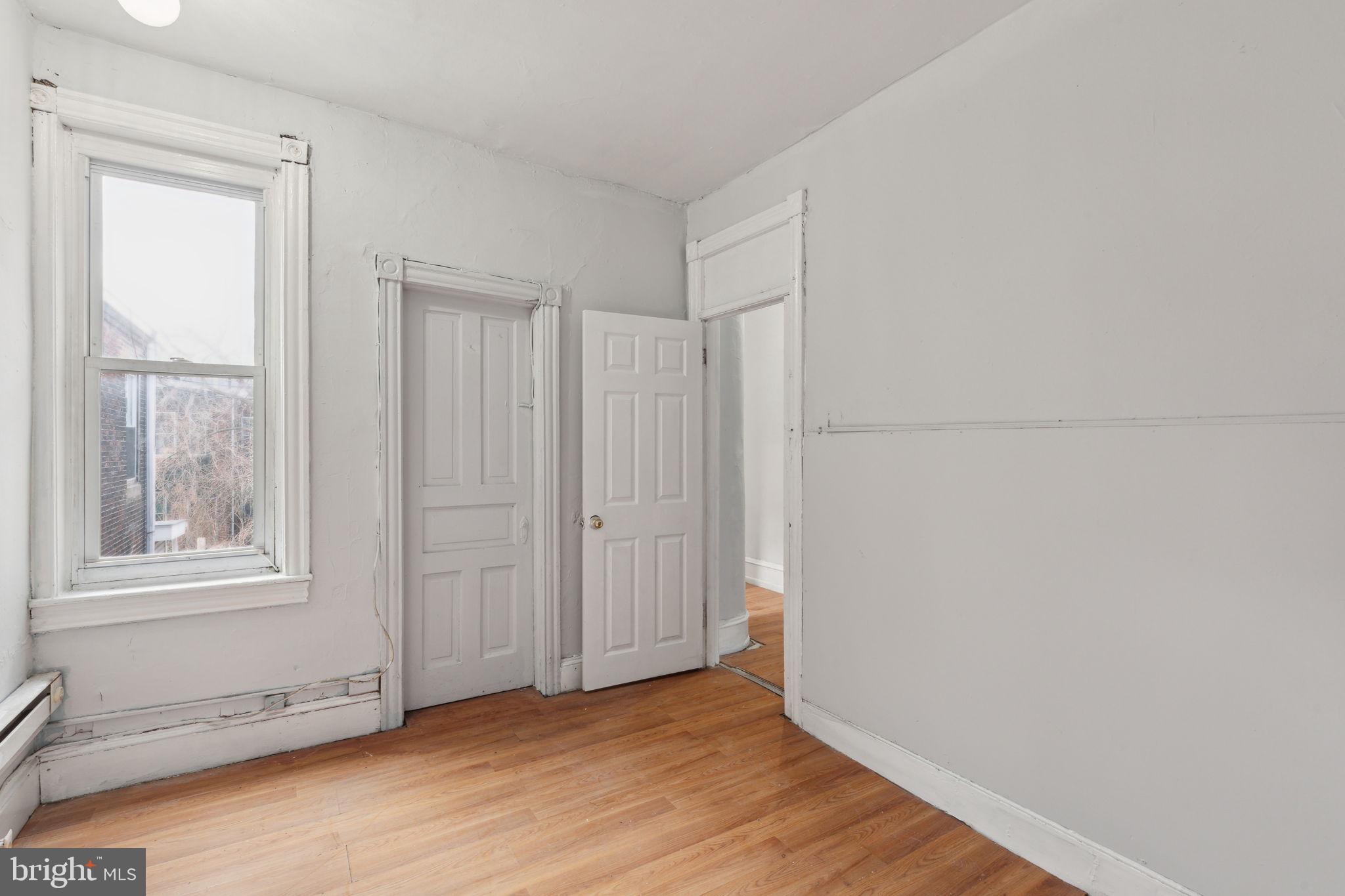 HUNTING PARK - Residential Income