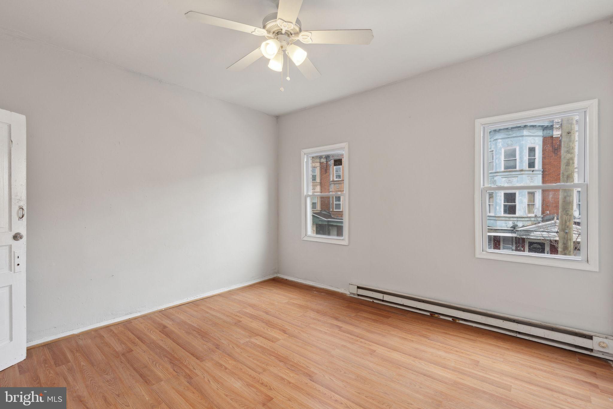 HUNTING PARK - Residential Income
