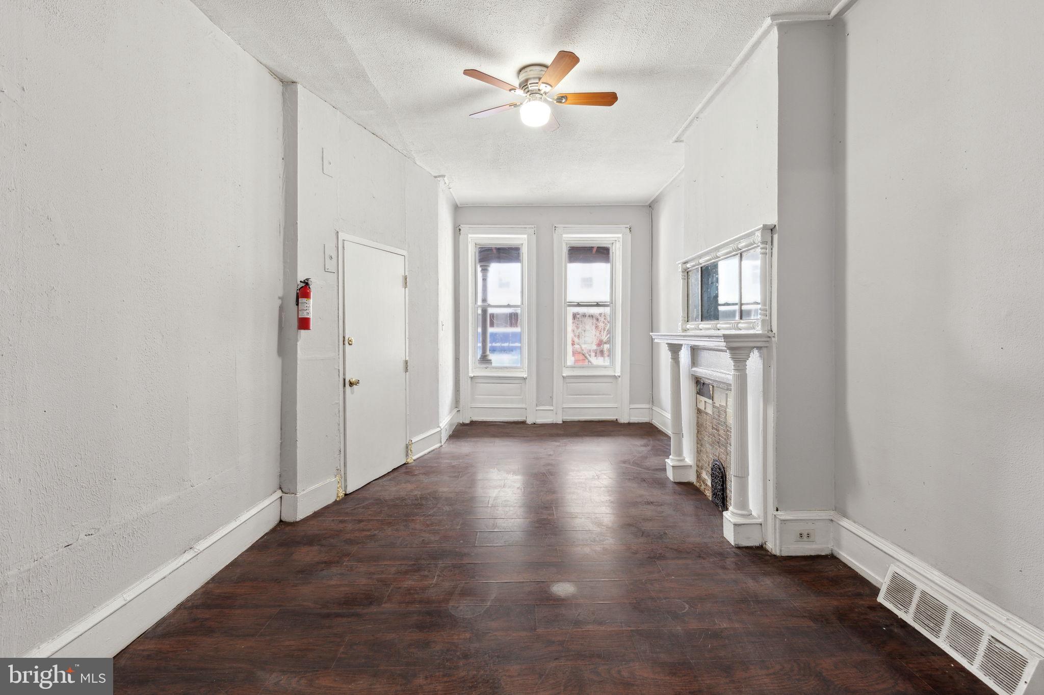 HUNTING PARK - Residential Income