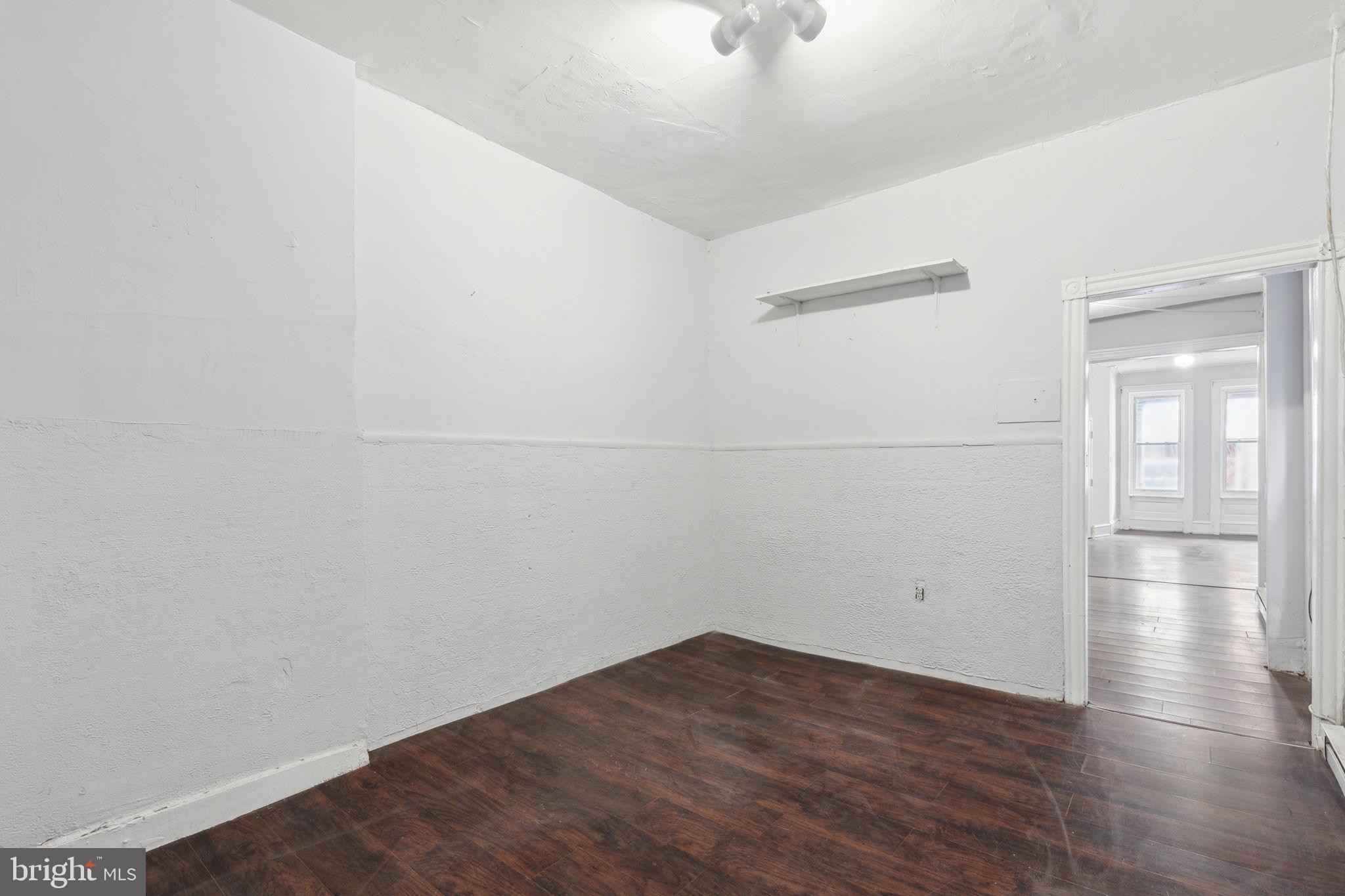 HUNTING PARK - Residential Income