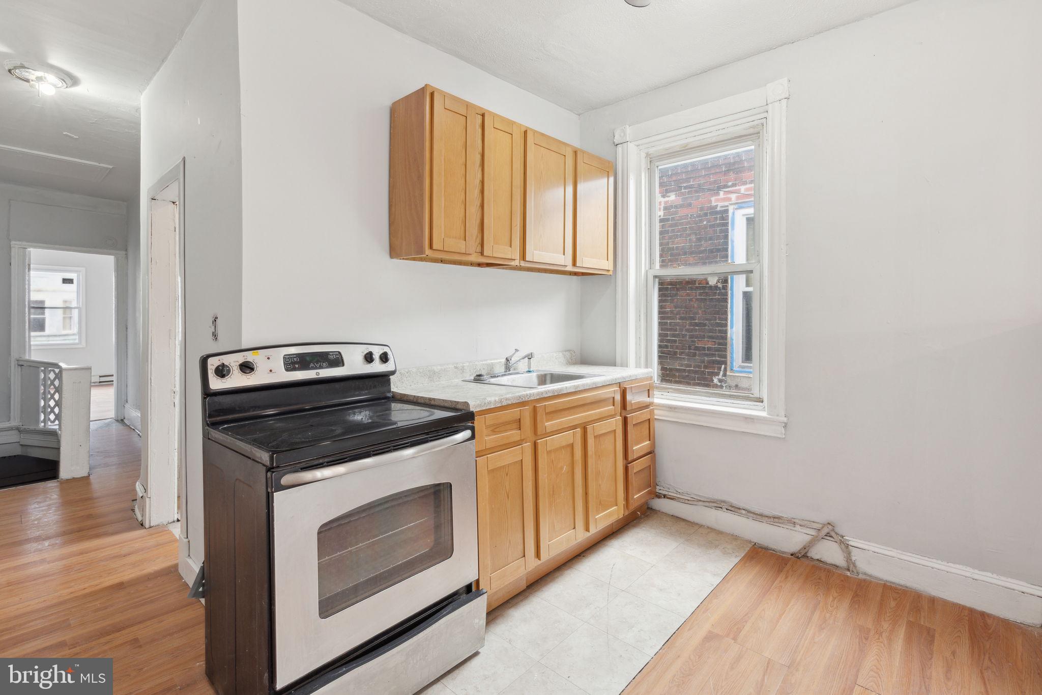 HUNTING PARK - Residential Income