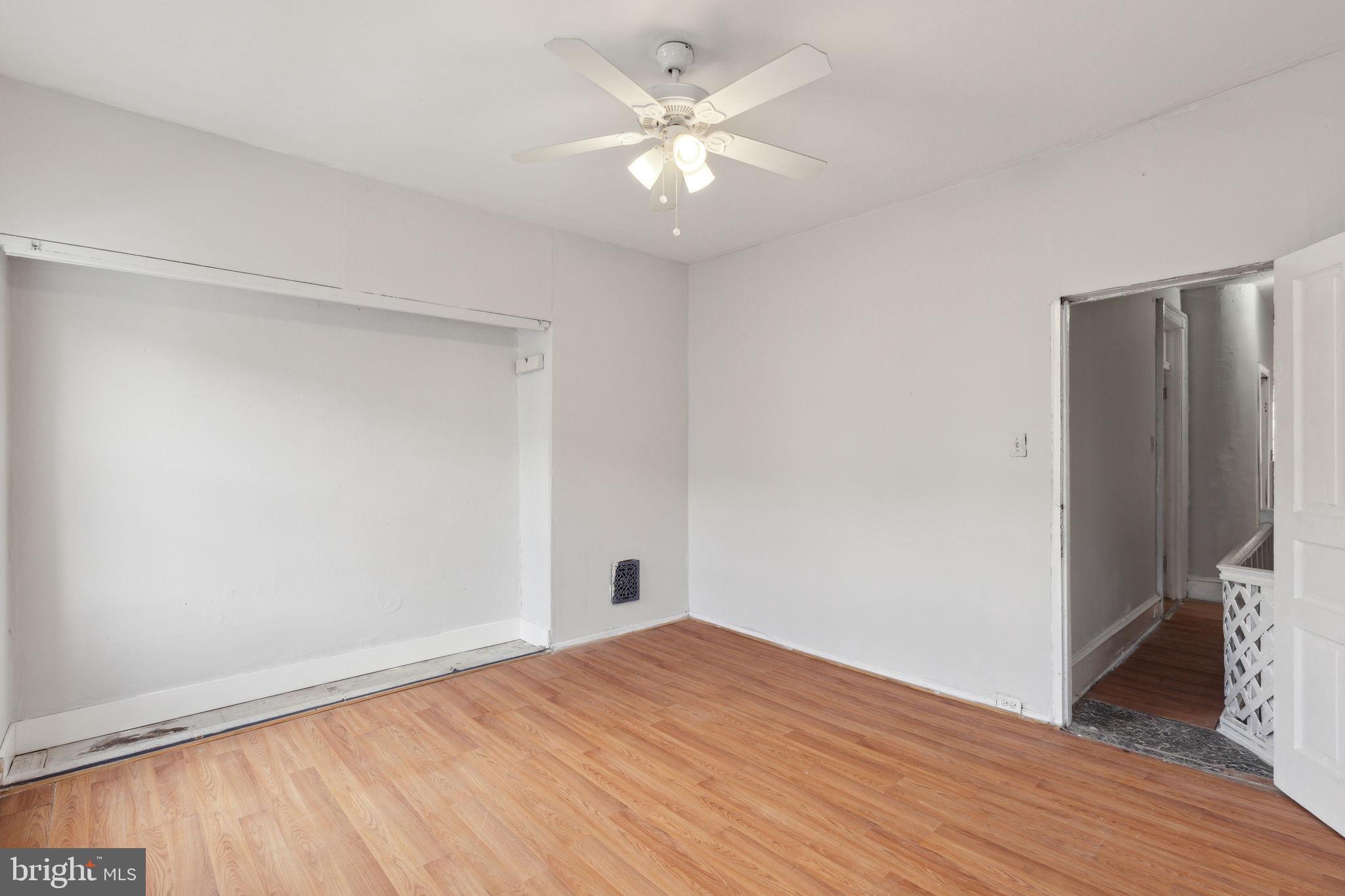 HUNTING PARK - Residential Income