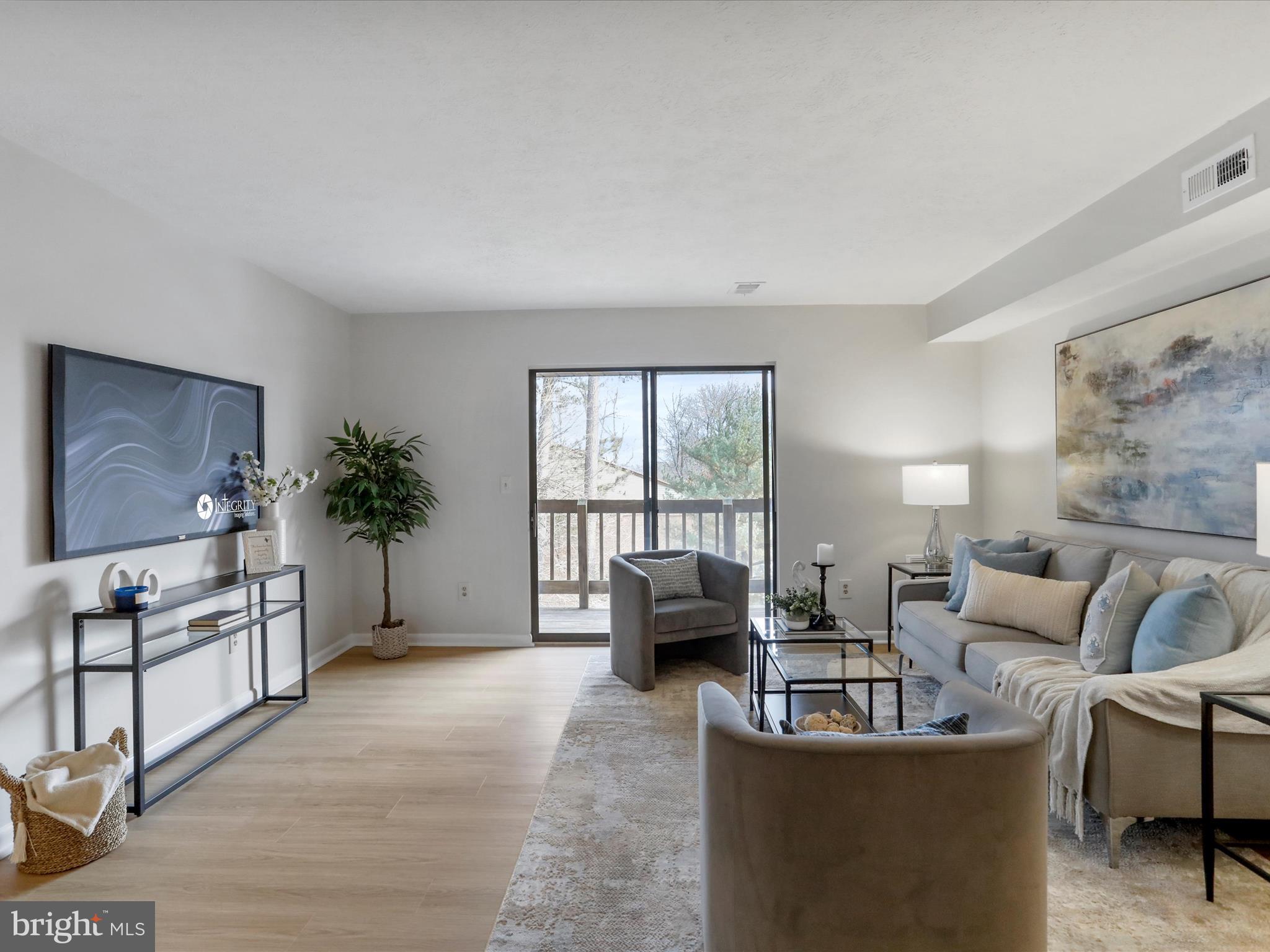MAGNOLIA WOODS - Residential