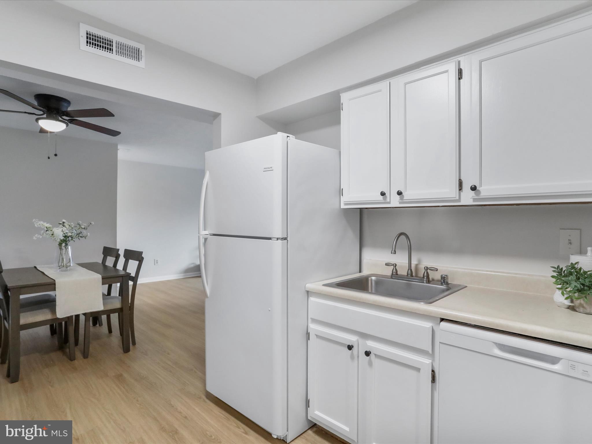 MAGNOLIA WOODS - Residential