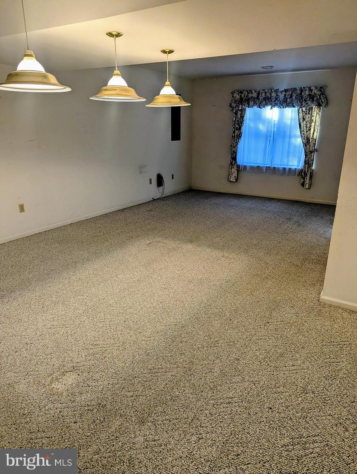 BROOKVIEW - Residential