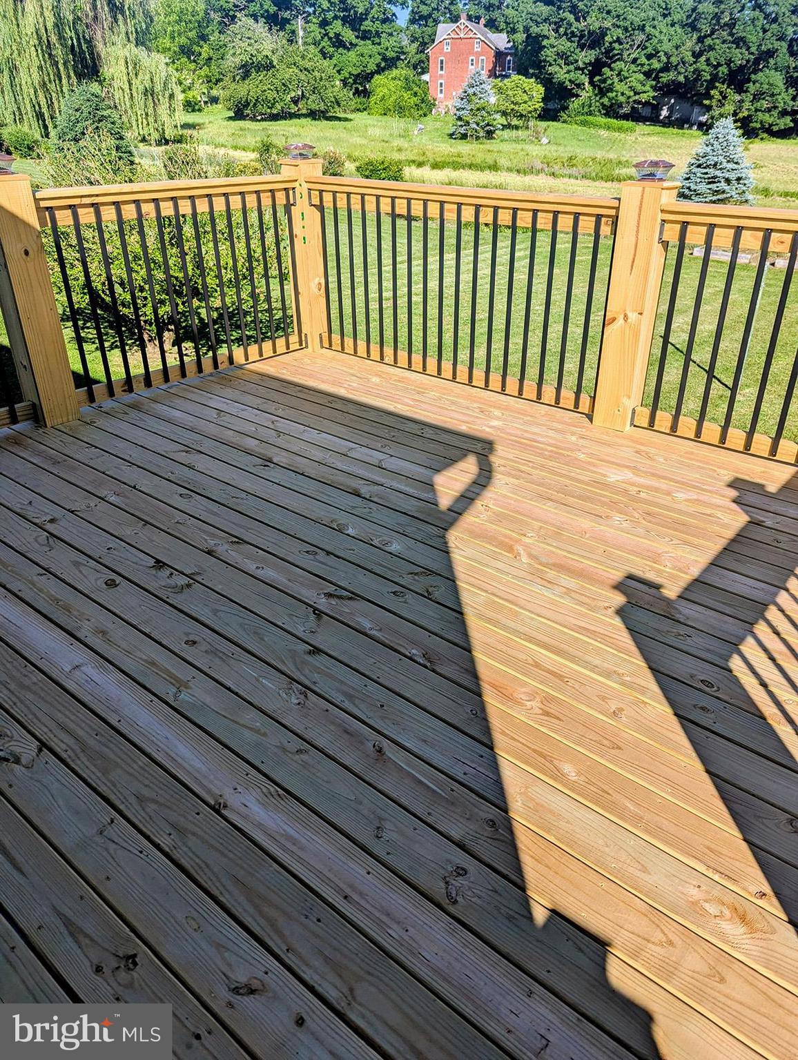 BROOKVIEW - Residential