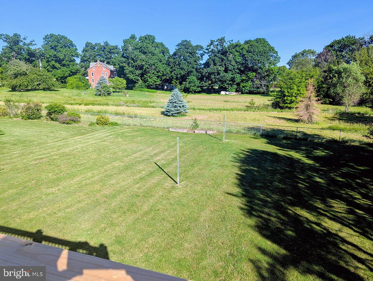 BROOKVIEW - Residential