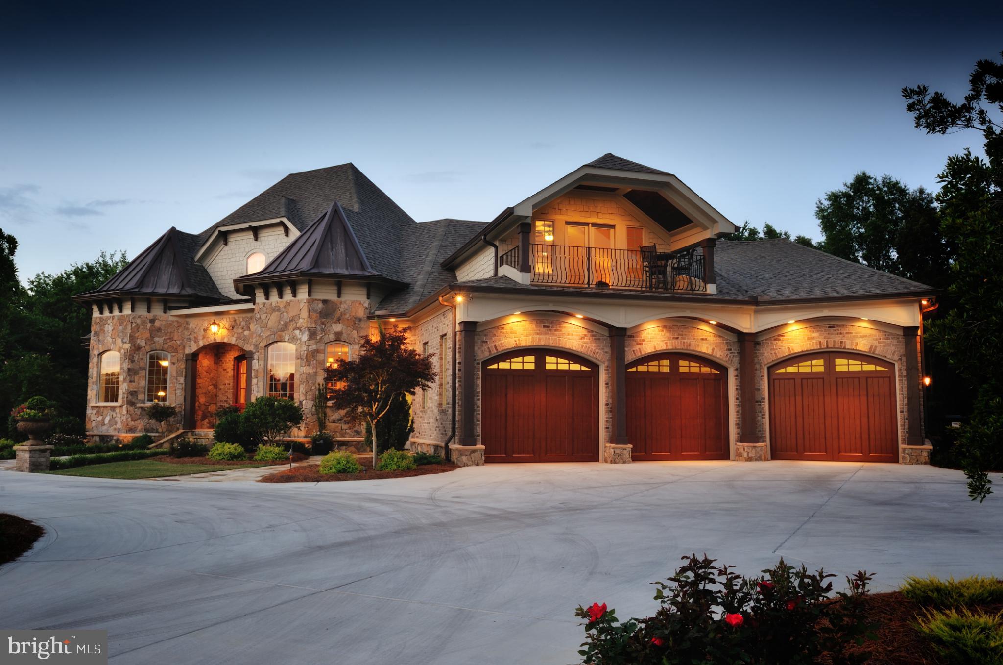 WOODS OF WOODMORE - Residential