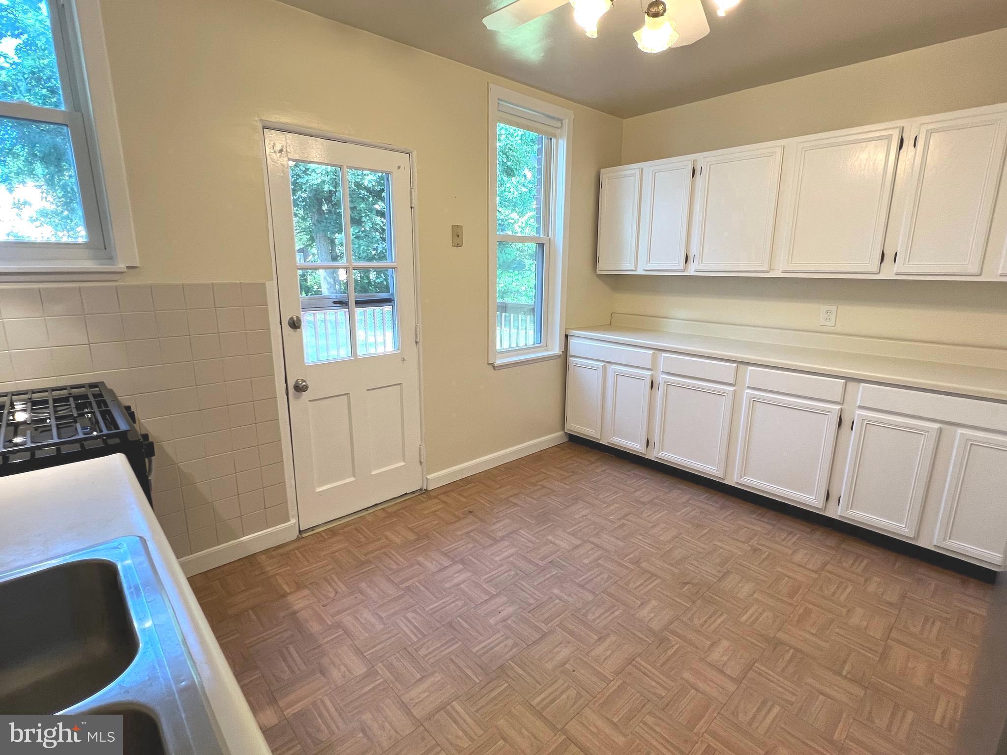 RIDGELEIGH - Residential