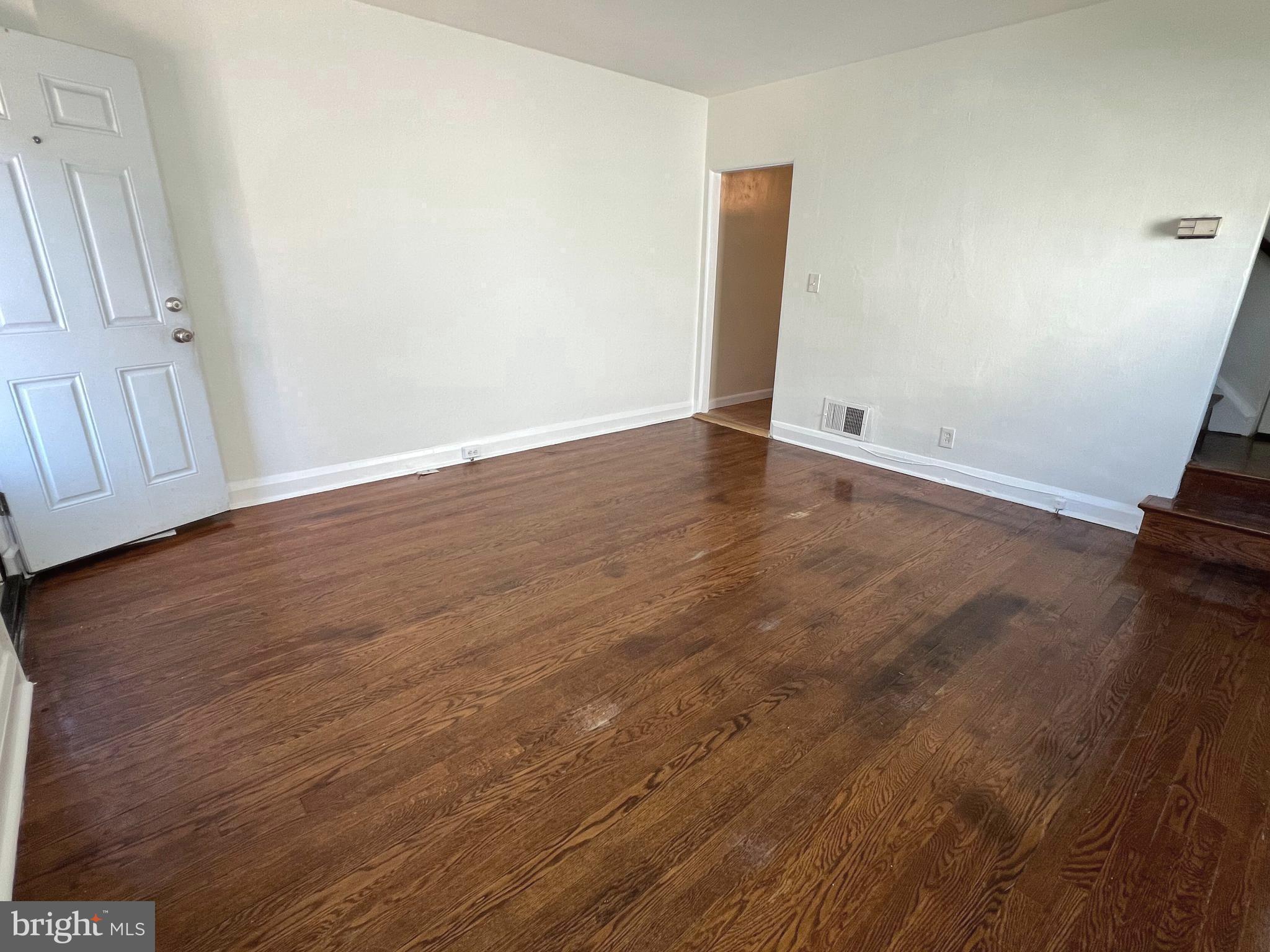RIDGELEIGH - Residential