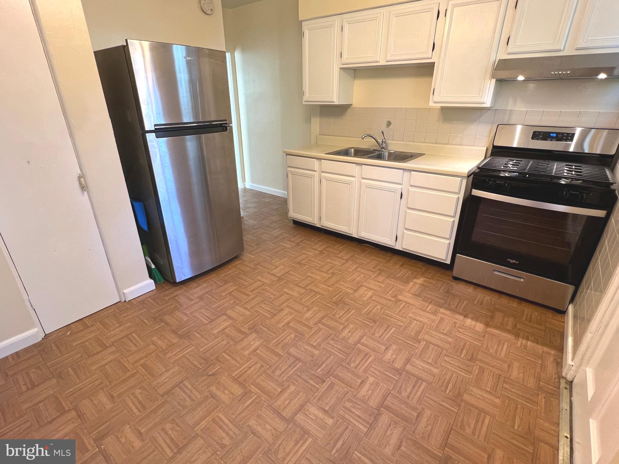 RIDGELEIGH - Residential