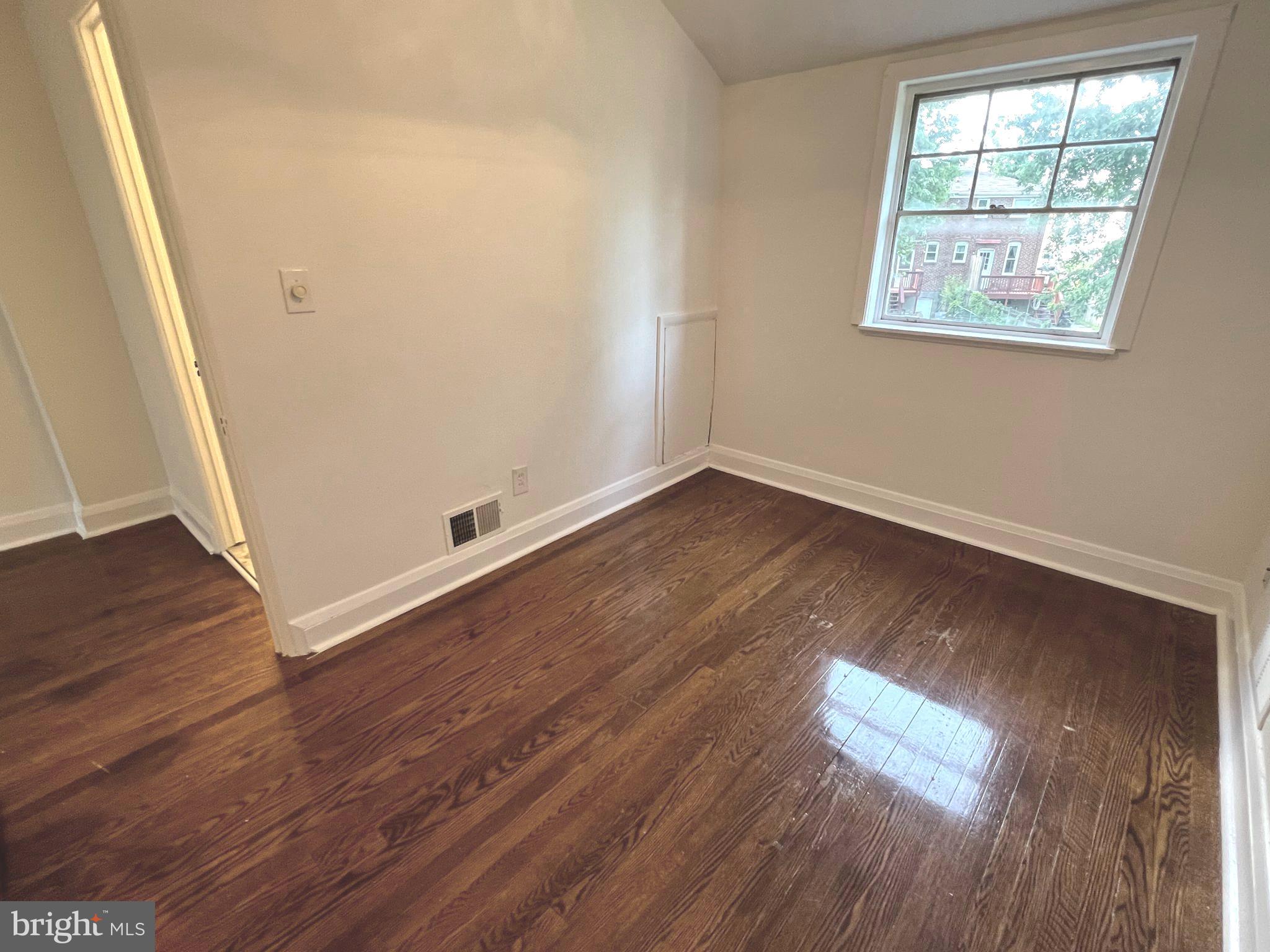 RIDGELEIGH - Residential