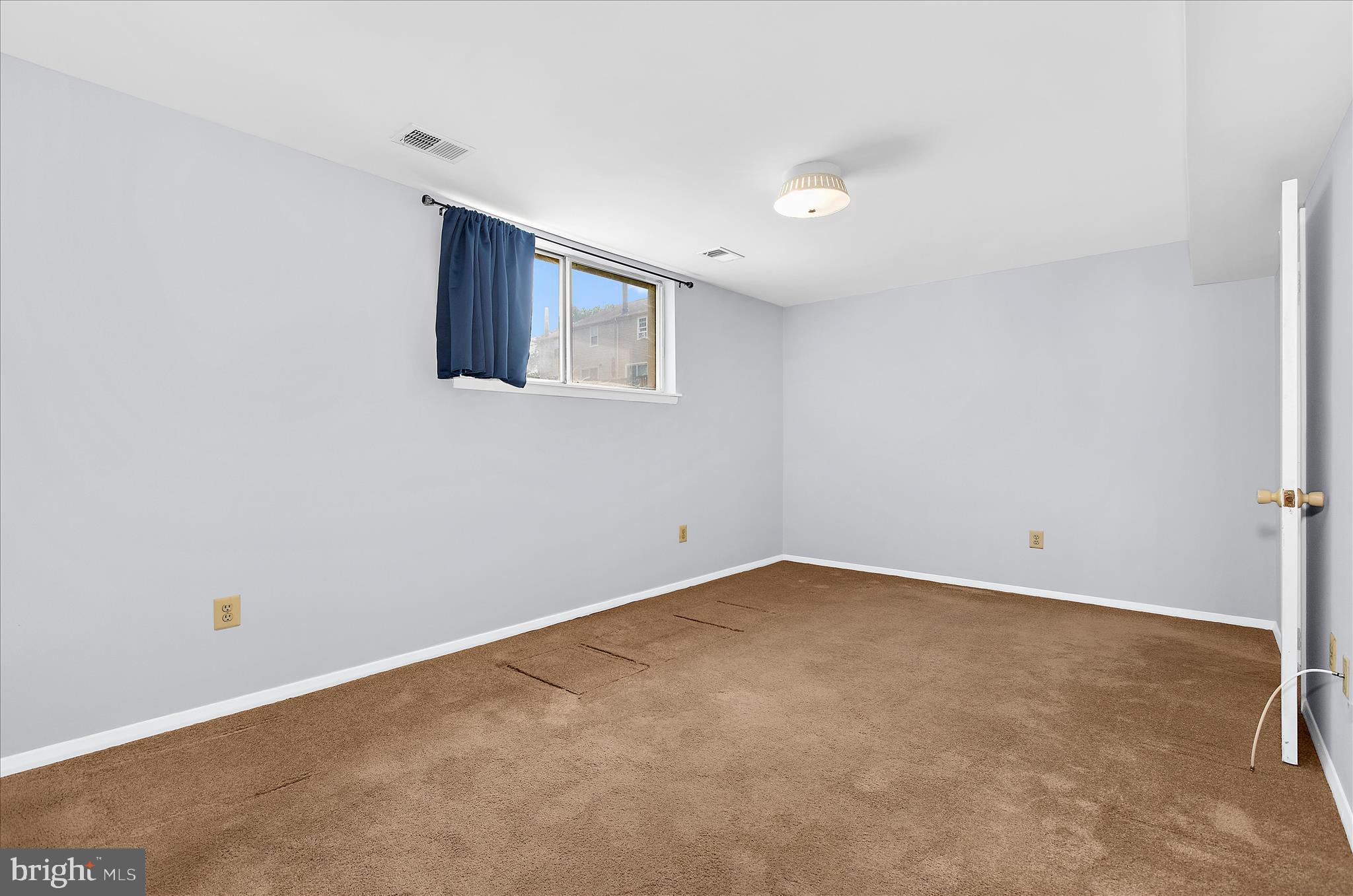 ELIZABETHS LANDING - Residential