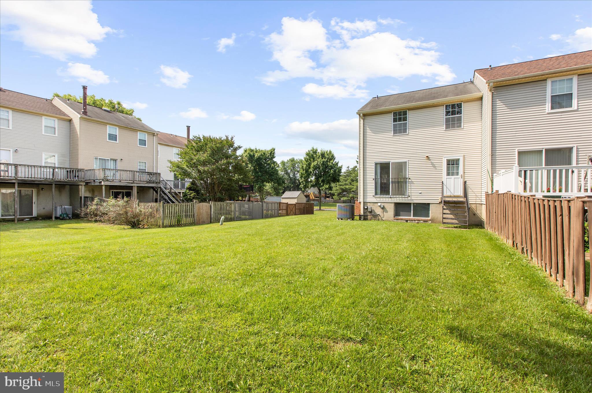 ELIZABETHS LANDING - Residential