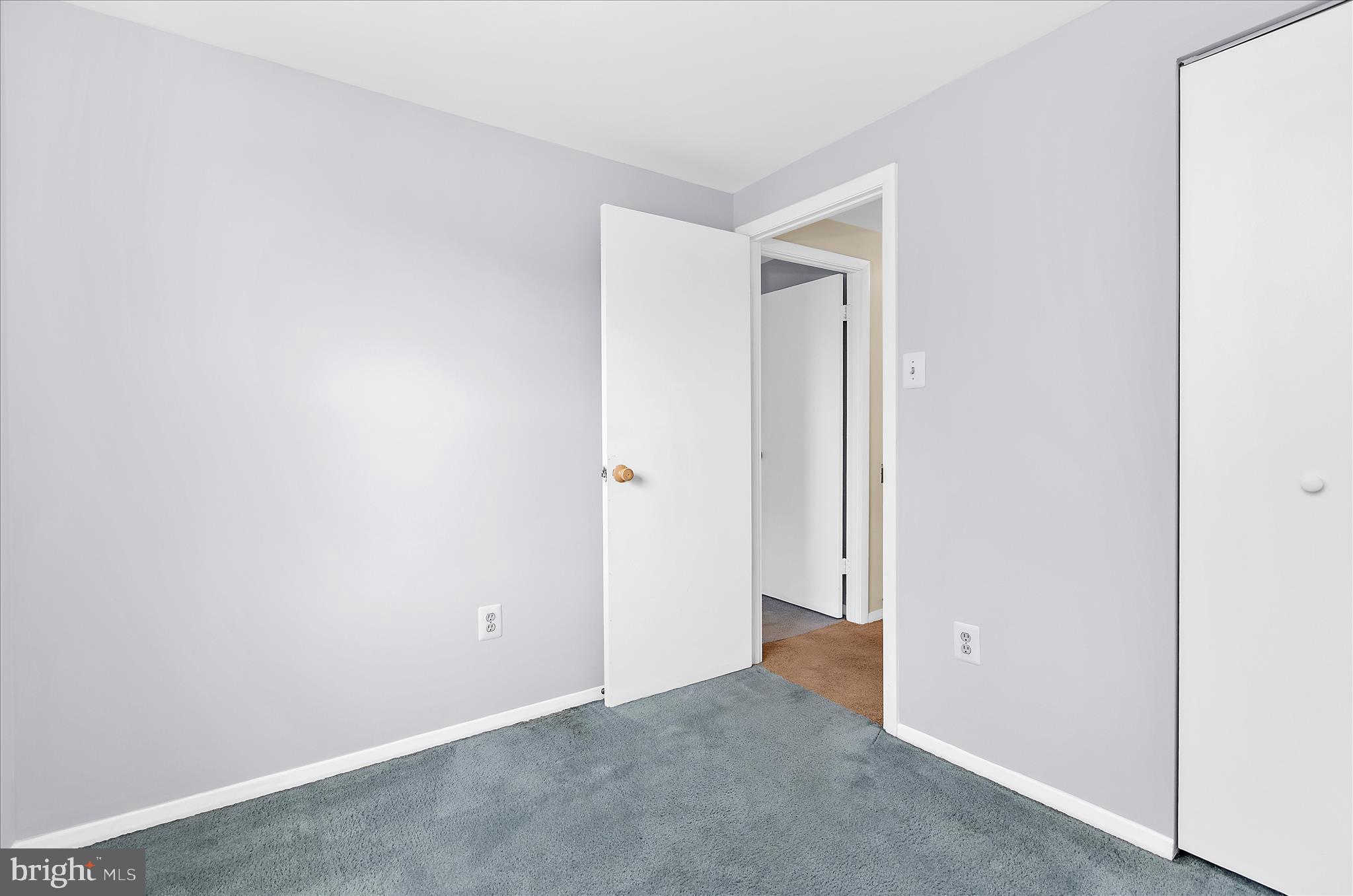 ELIZABETHS LANDING - Residential