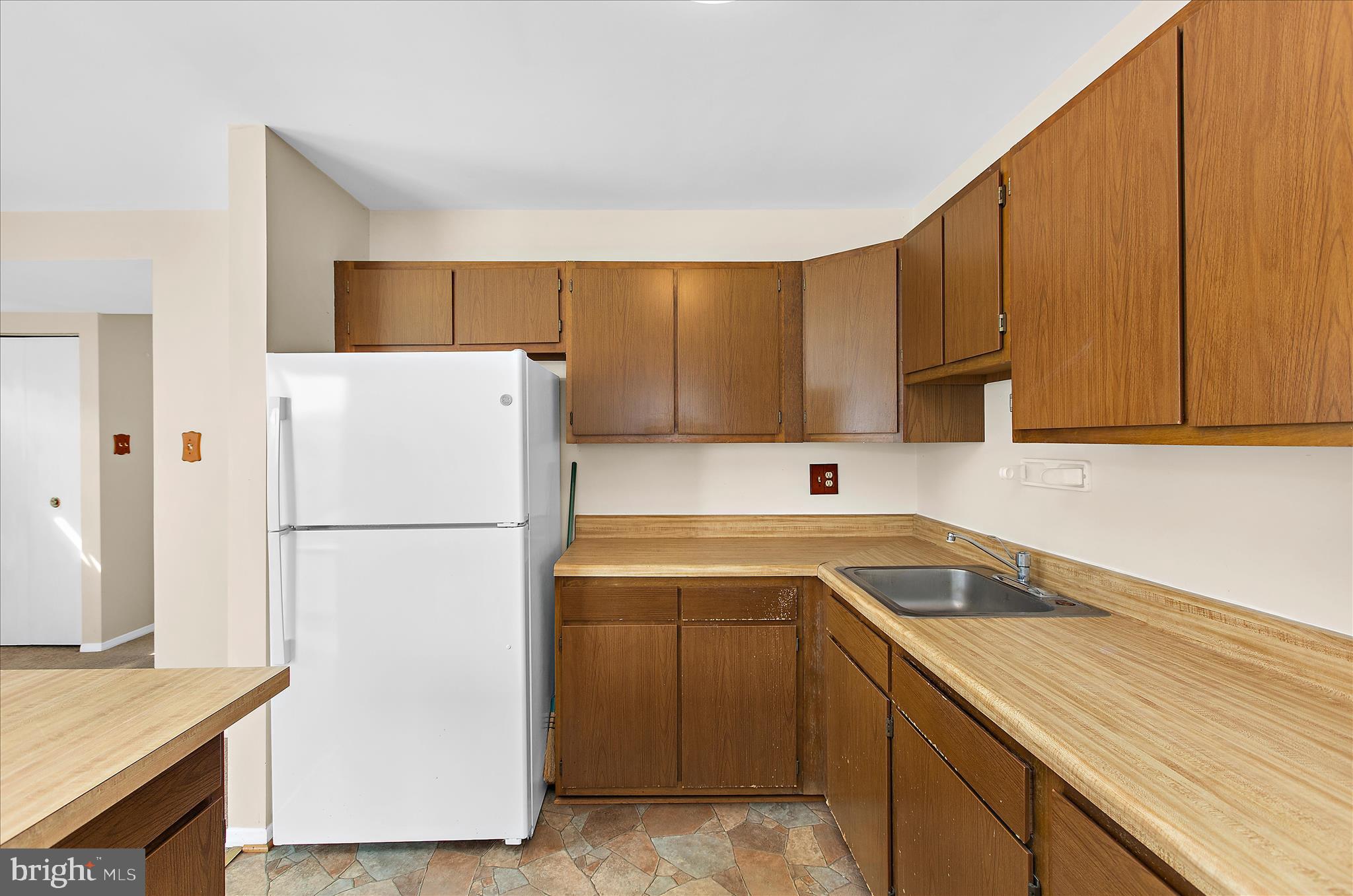 ELIZABETHS LANDING - Residential