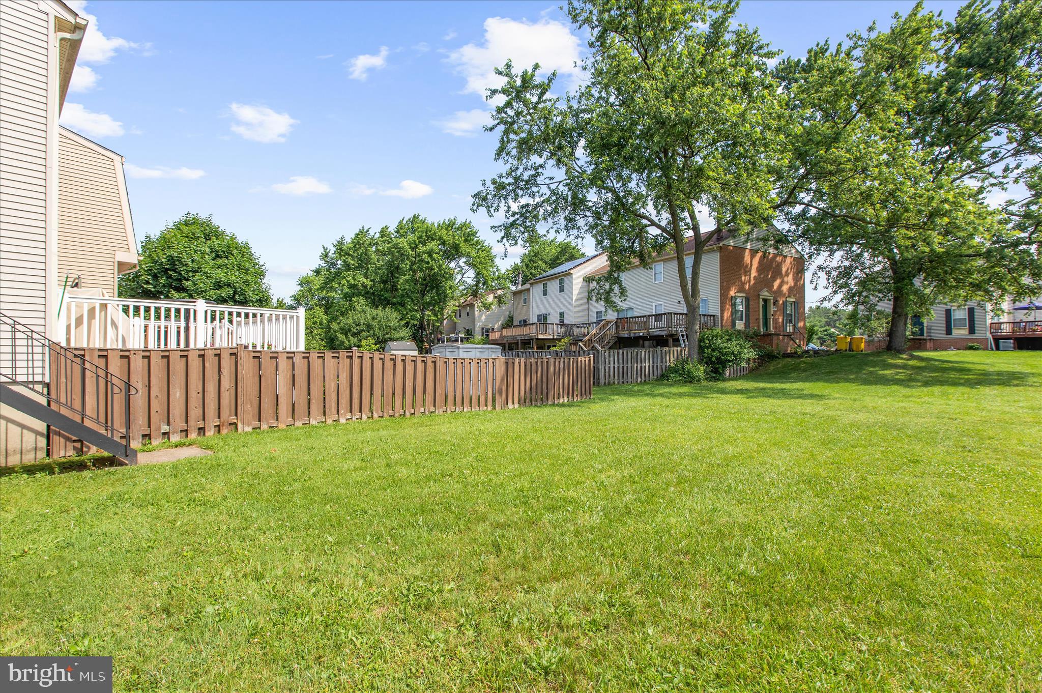 ELIZABETHS LANDING - Residential